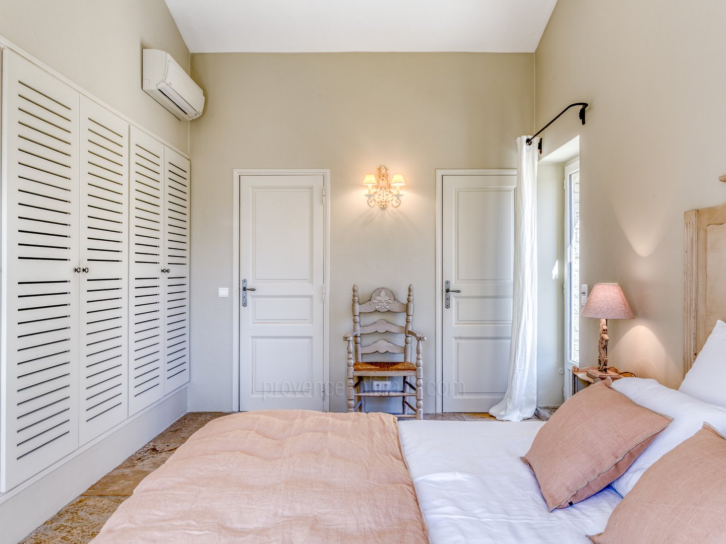 23 - Le Mas de l\'Ouest: Villa: Bedroom