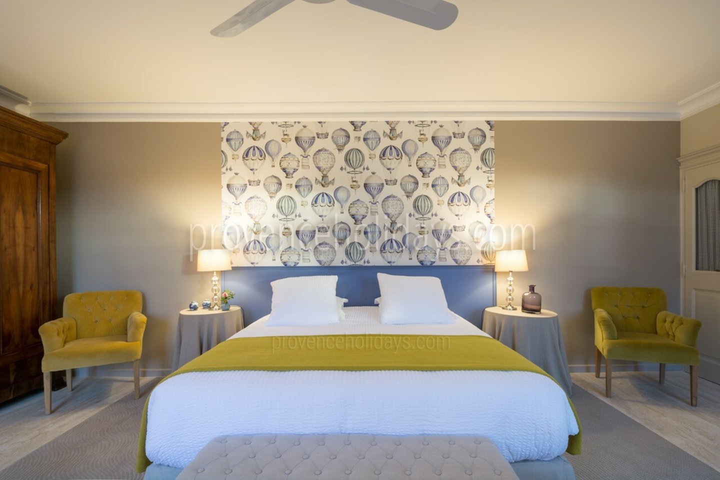 38 - Domaine d\'Uzès: Villa: Bedroom