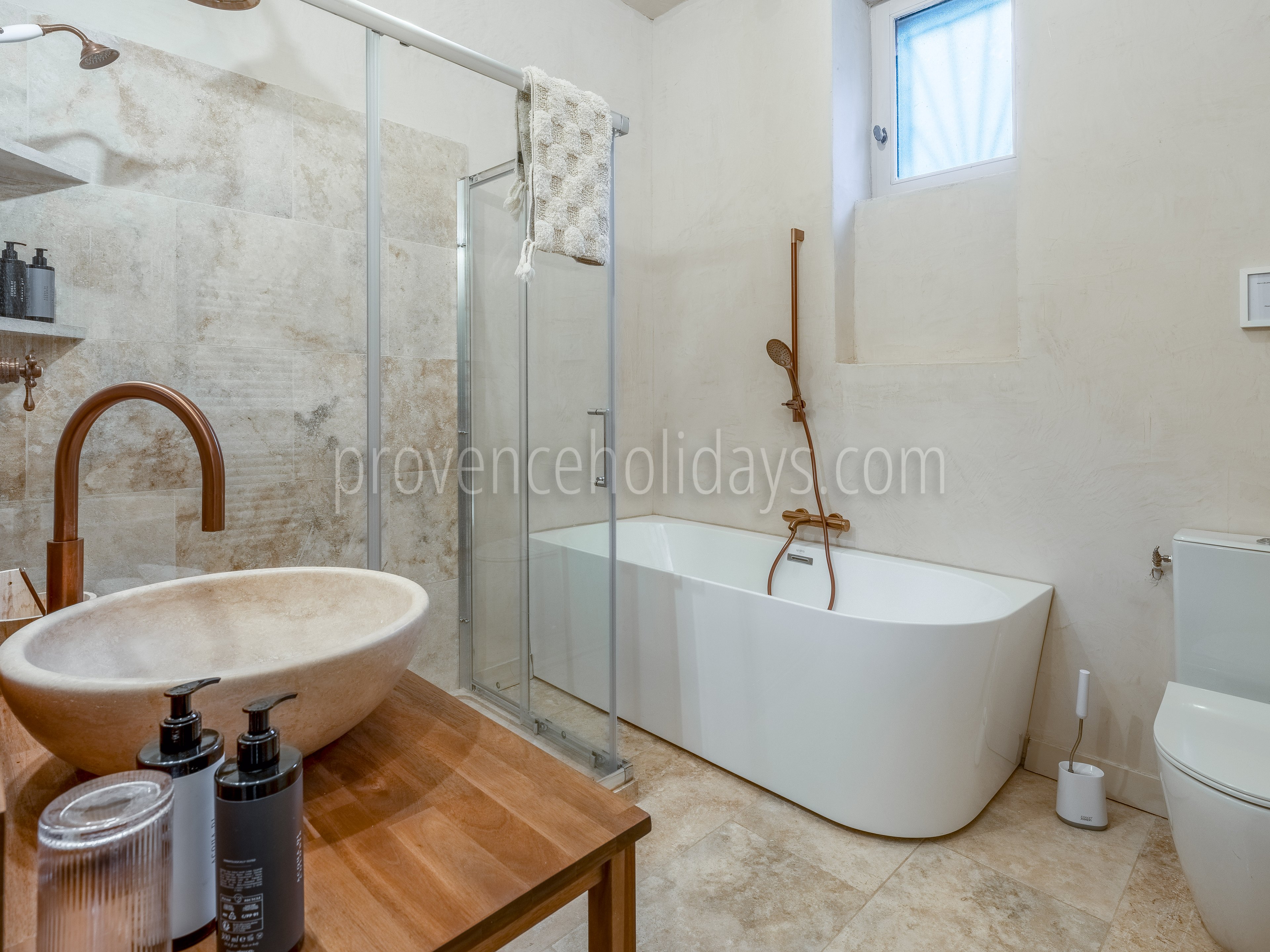 17 - Domaine des Lys: Villa: Bathroom