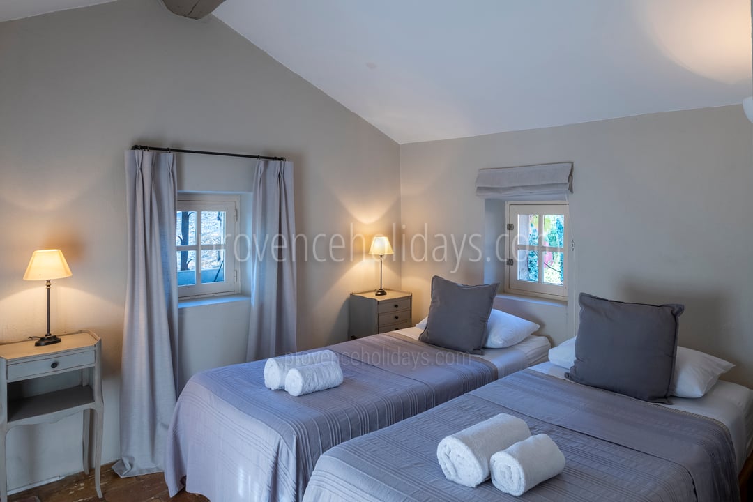 23 - Le Cottage: Villa: Interior