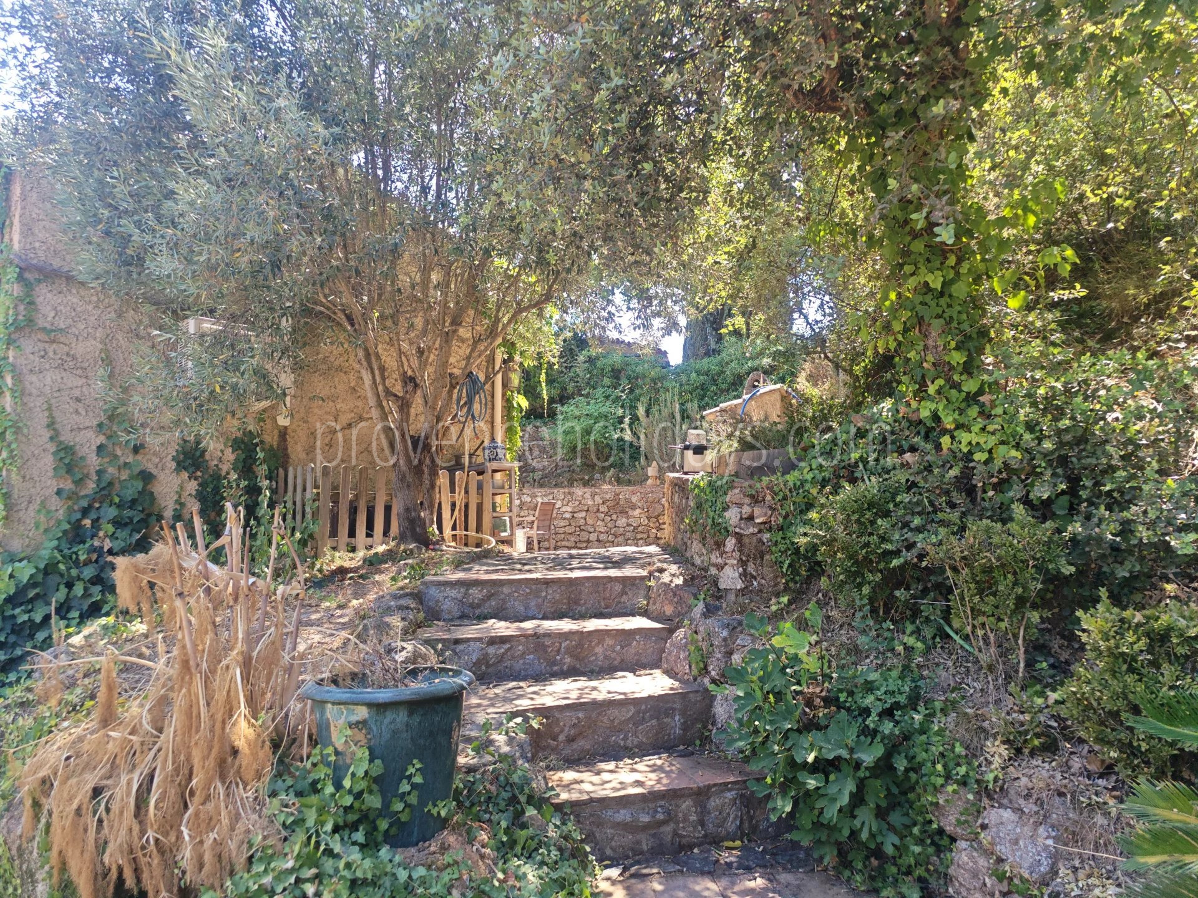 16 - Provenzalisches Haus in Grimaud: Villa: Exterior