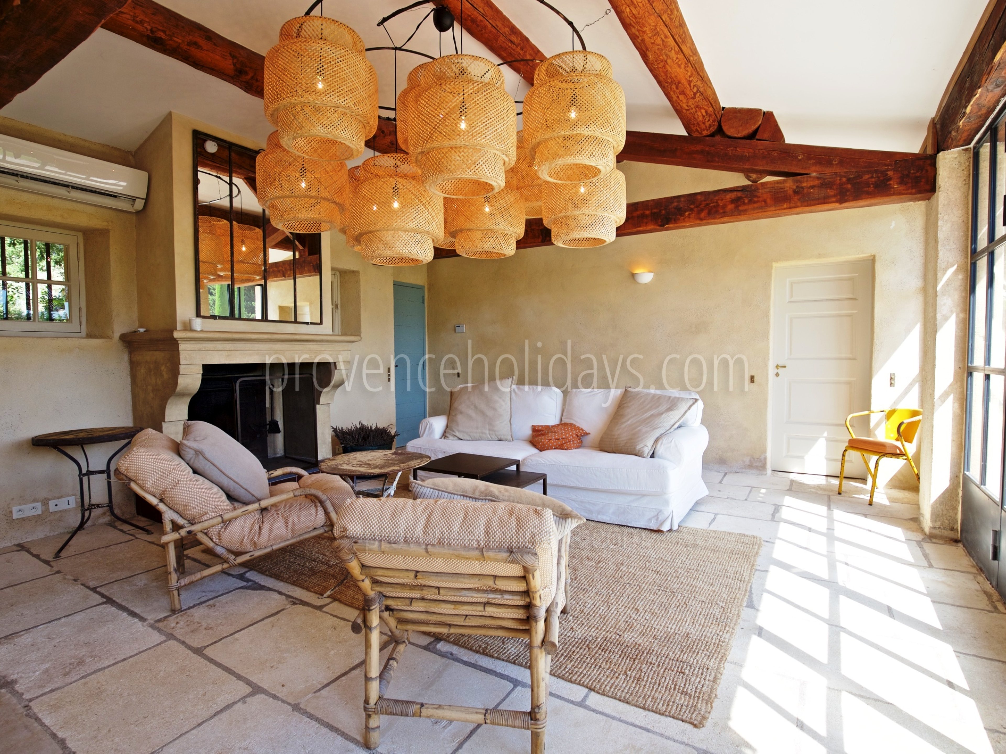 30 - Mas Provence: Villa: Interior