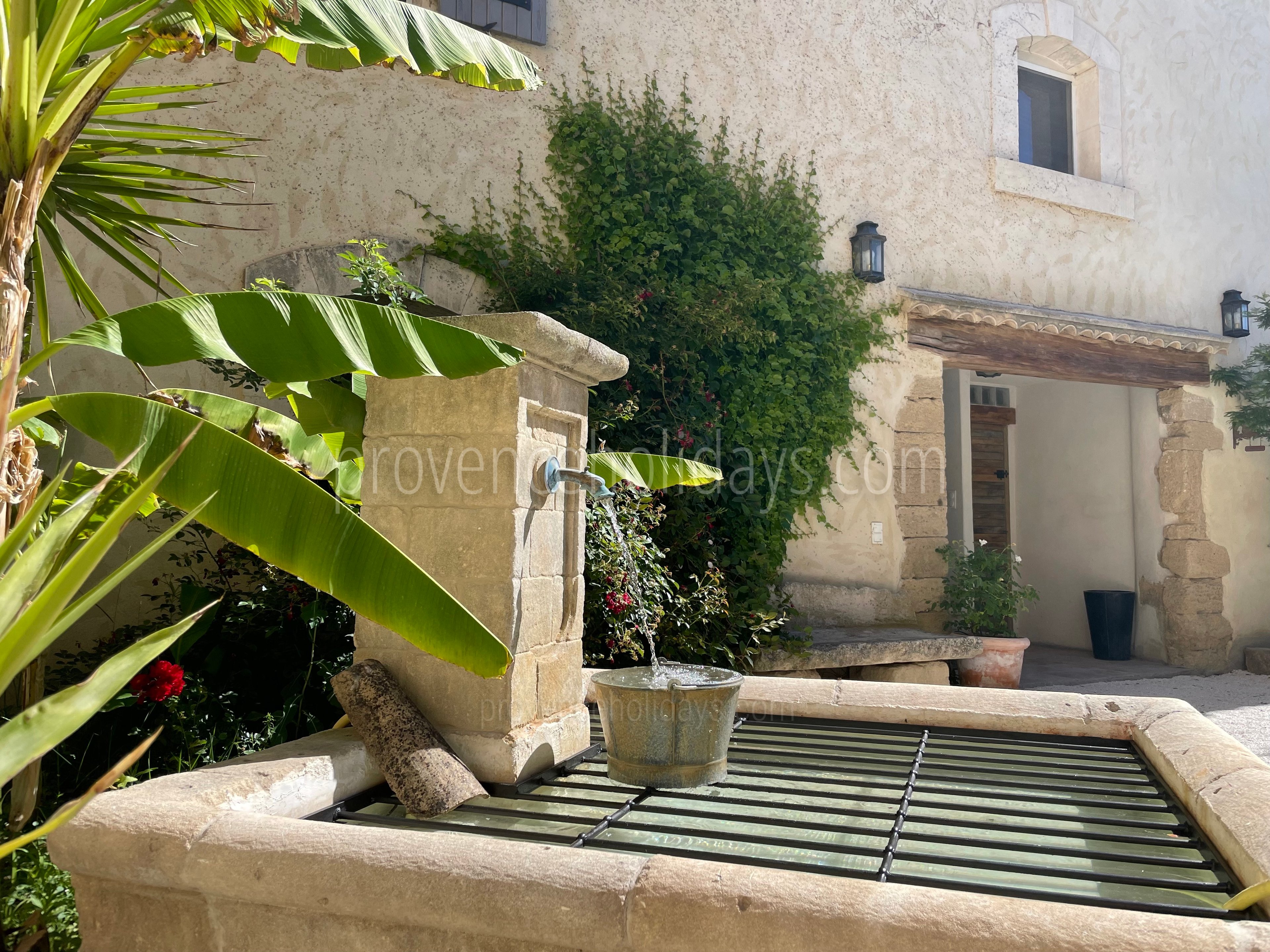 36 - La Bâtisse de L\'Isle: Villa: Exterior