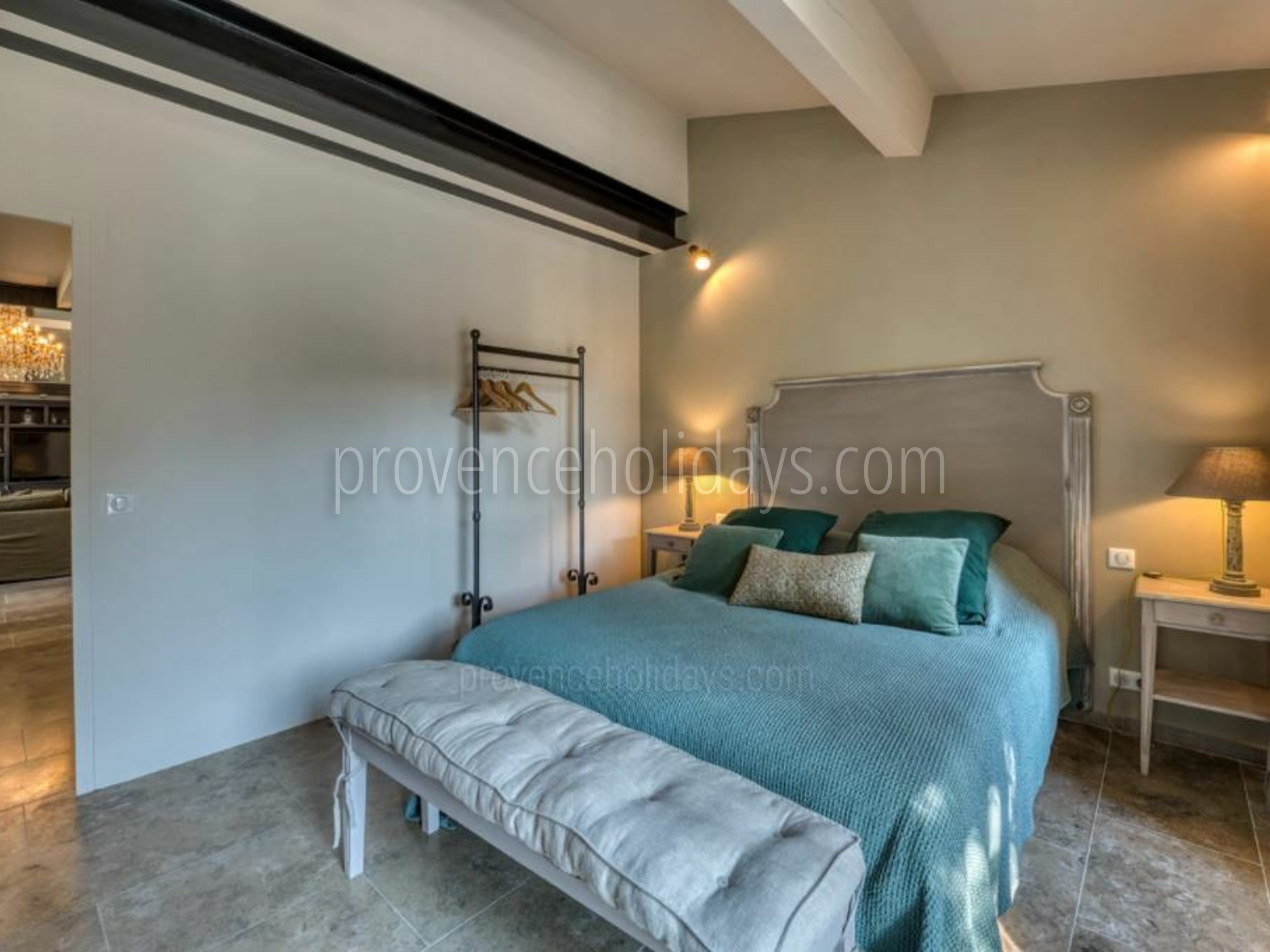22 - Villa Daurèio: Villa: Bedroom