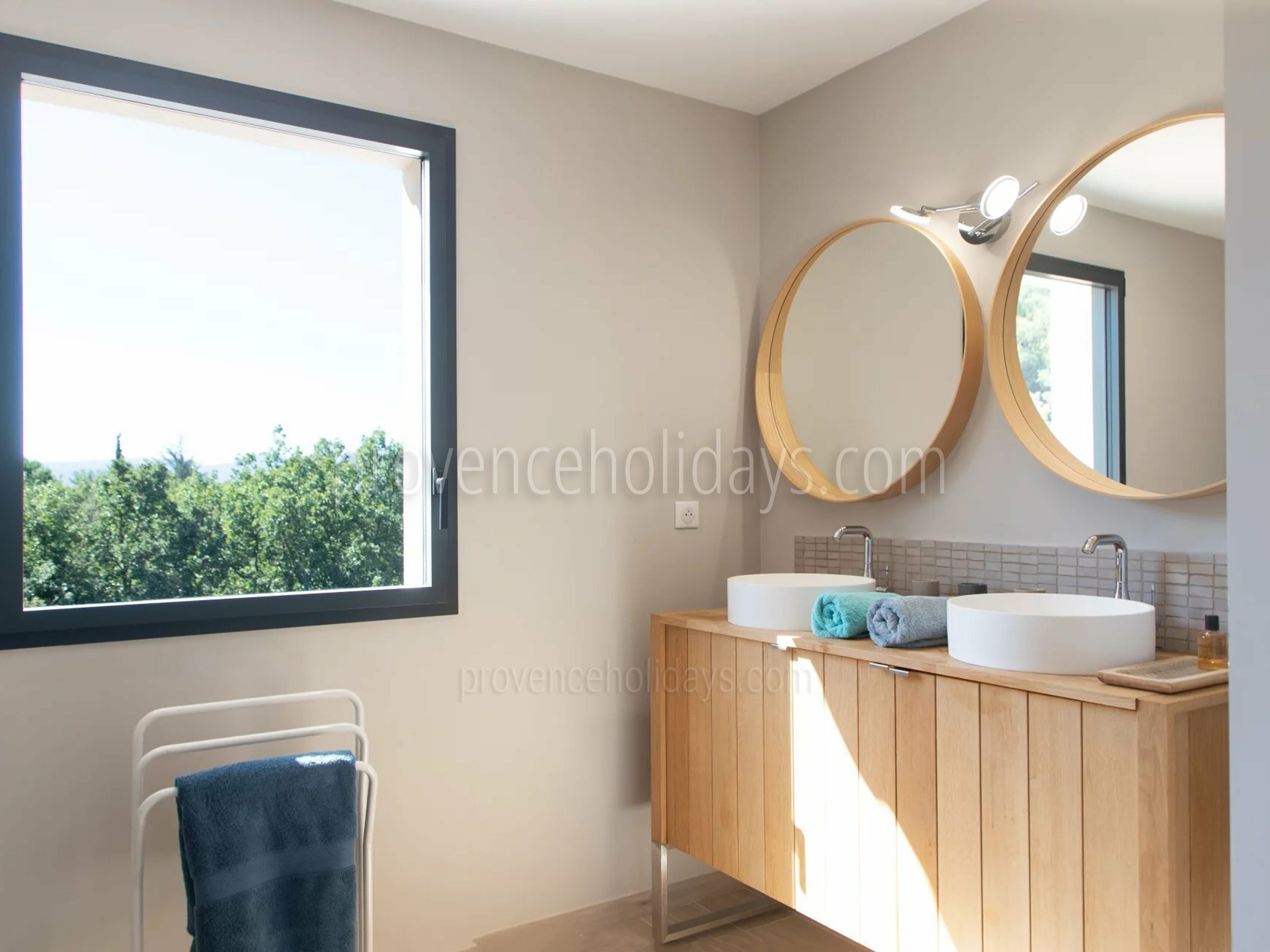 8 - Villa Harmonie: Villa: Bathroom