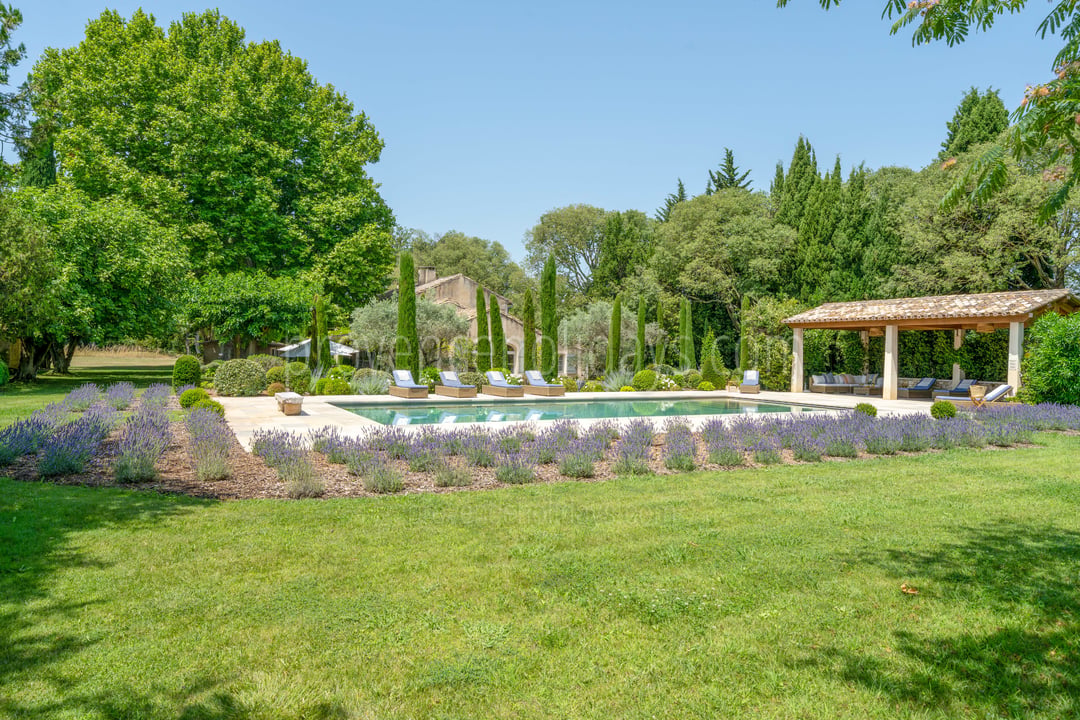 3 - Mas des Chênes Verts: Villa: Pool