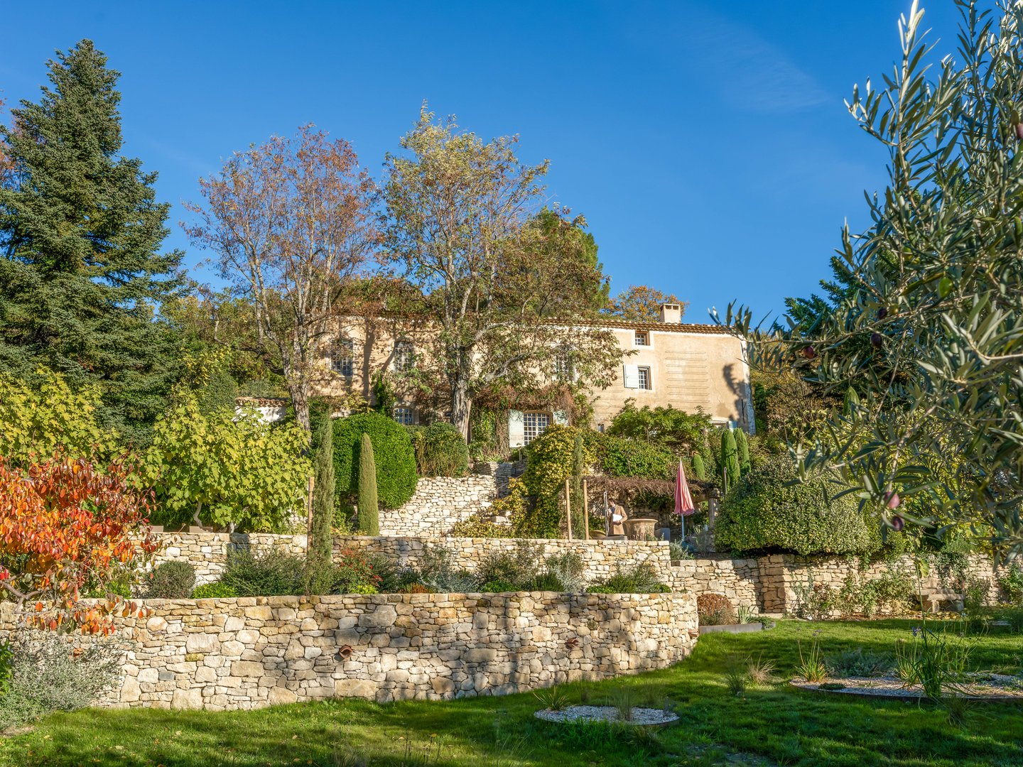 21 - 18e-eeuwse Bastide met uitzicht op de Luberon te koop - Bonnieux: Villa: Exterior