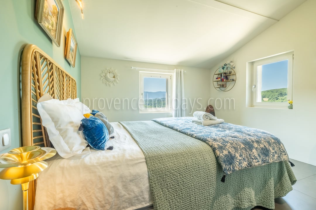 23 - Le Mas du Vallon: Villa: Bedroom