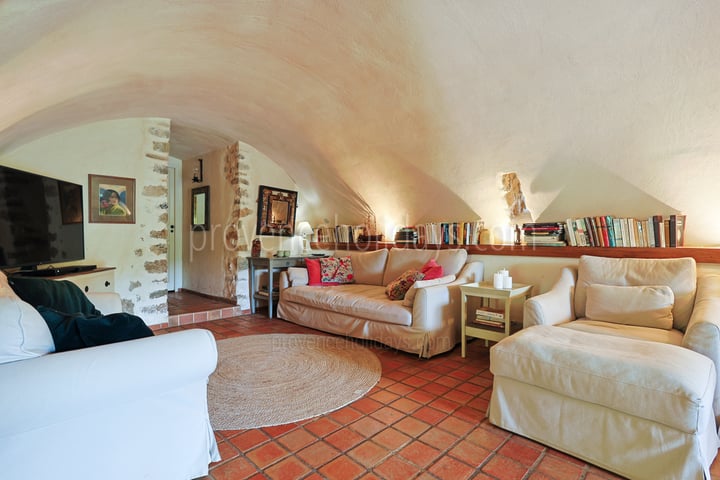 11 - Bastide Althaea: Villa: Interior