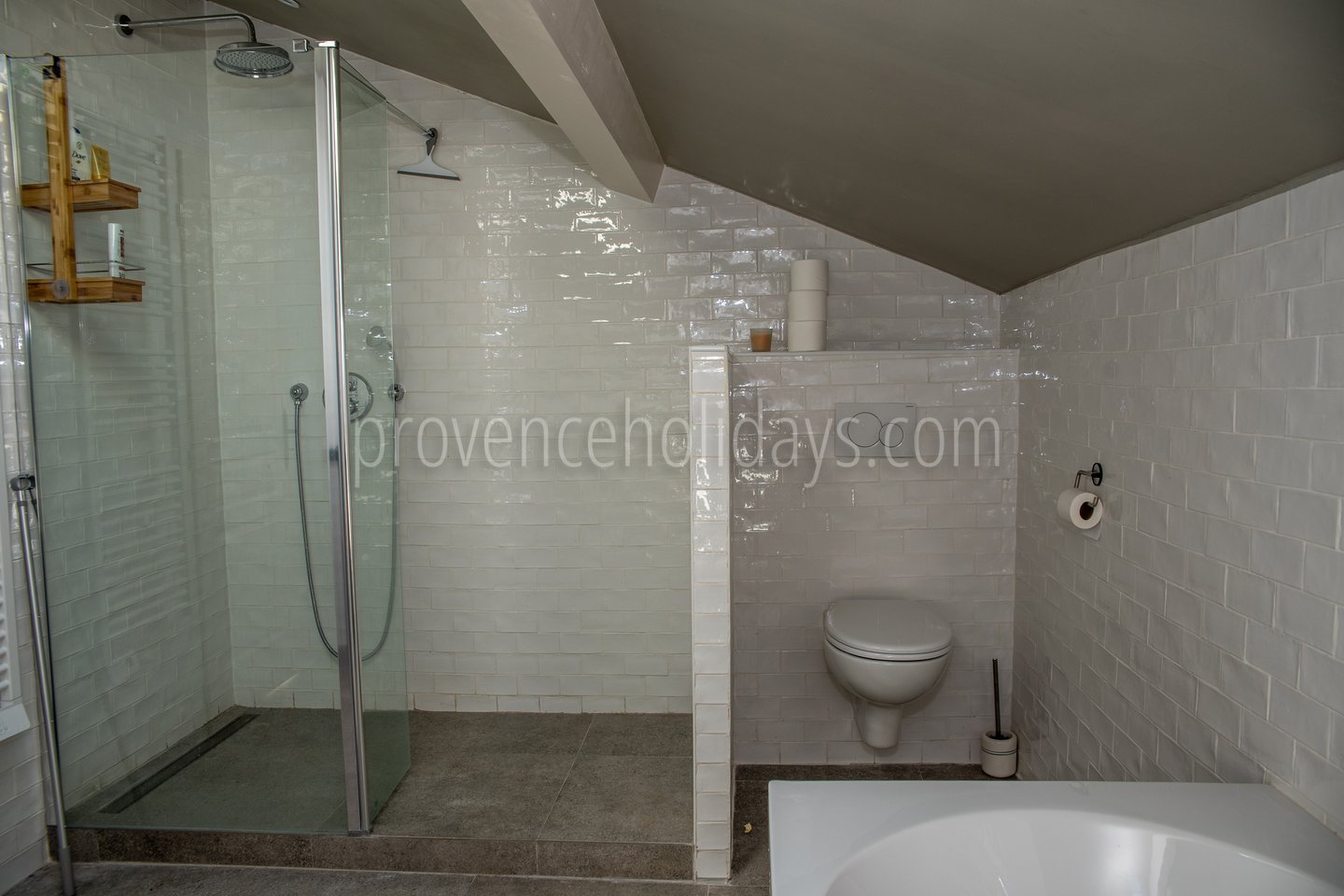 12 - La Bastide: Villa: Bathroom