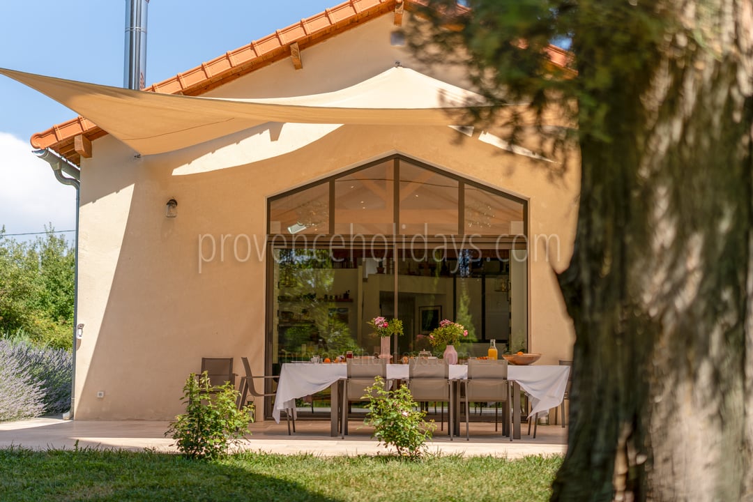10 - Villa Romarin: Villa: Exterior