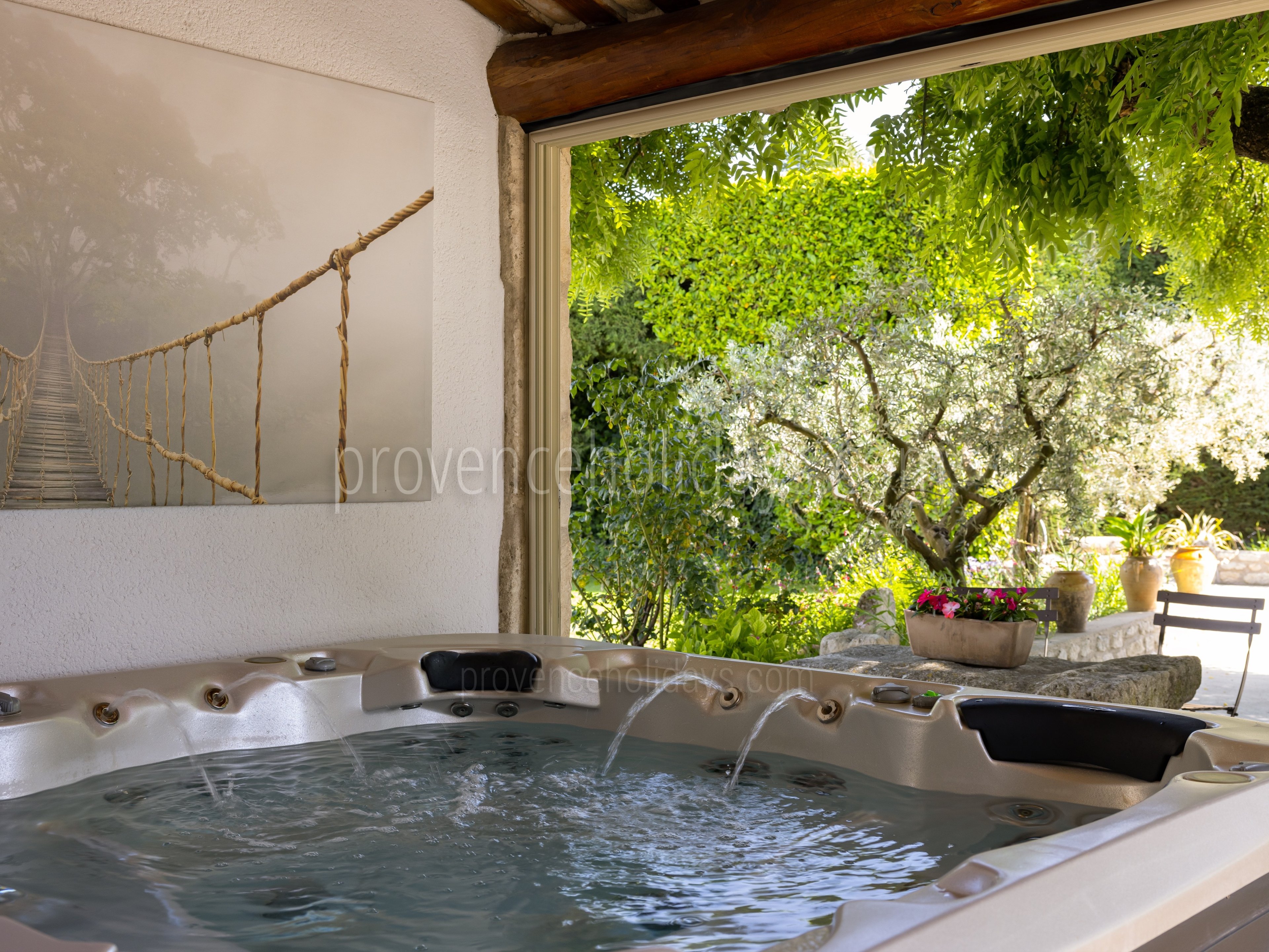 10 - Mas de l\'Oiseau: Villa: Exterior