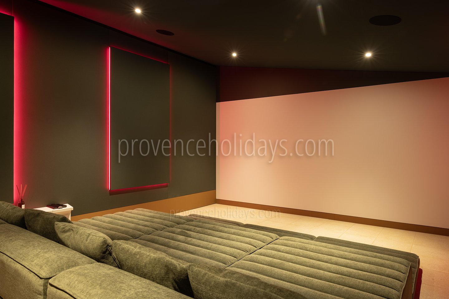 49 - Grand Mas de Provence: Villa: Interior