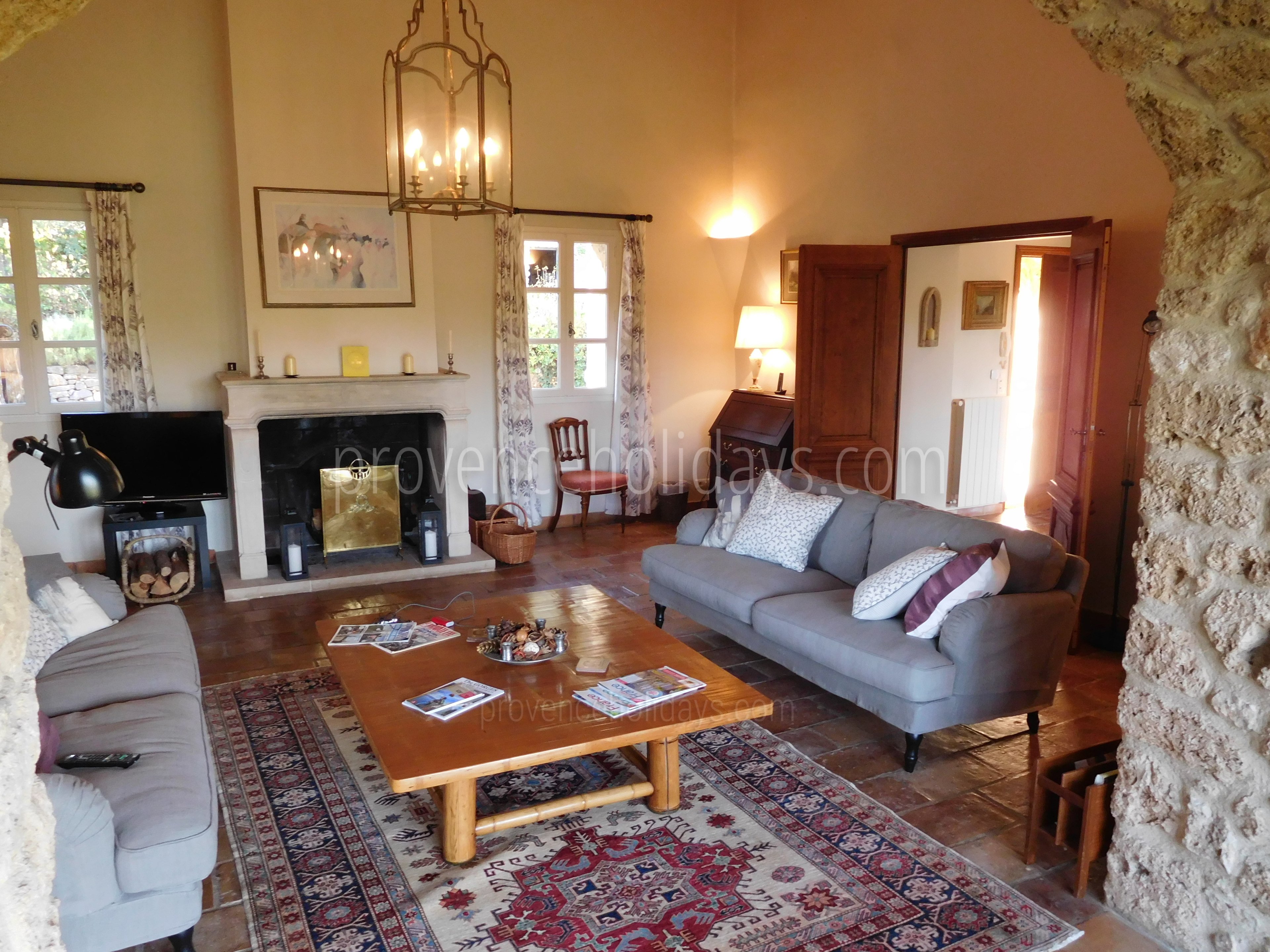 34 - Mas Lorgues: Villa: Interior