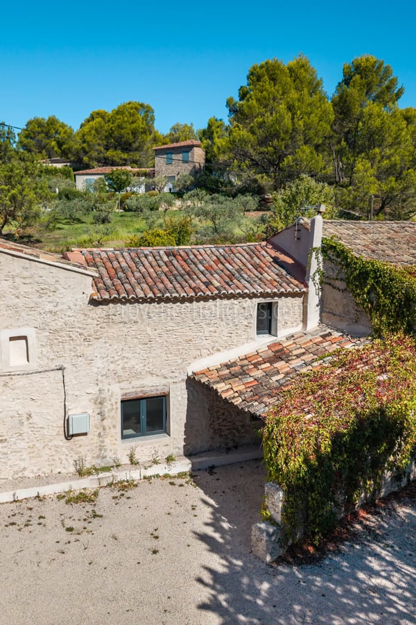 1 - Mas opgeknapt in L\'Isle-sur-la-Sorgue: Villa: Exterior