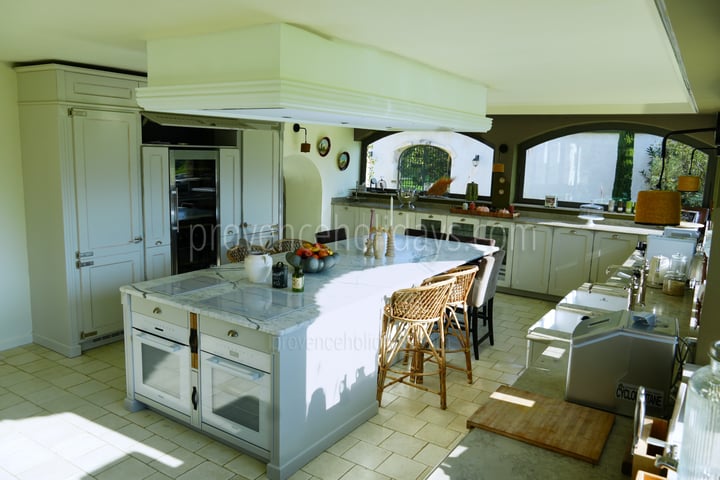 13 - Domaine du Grand Chêne: Villa: Interior