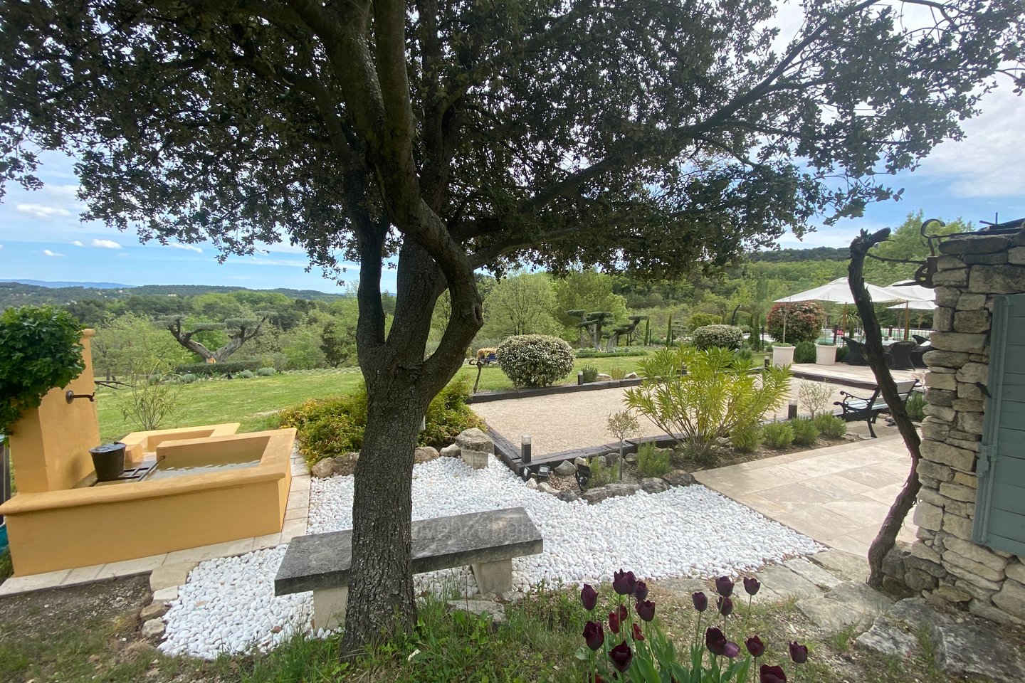 46 - Bastide des Chênes: Villa: Exterior