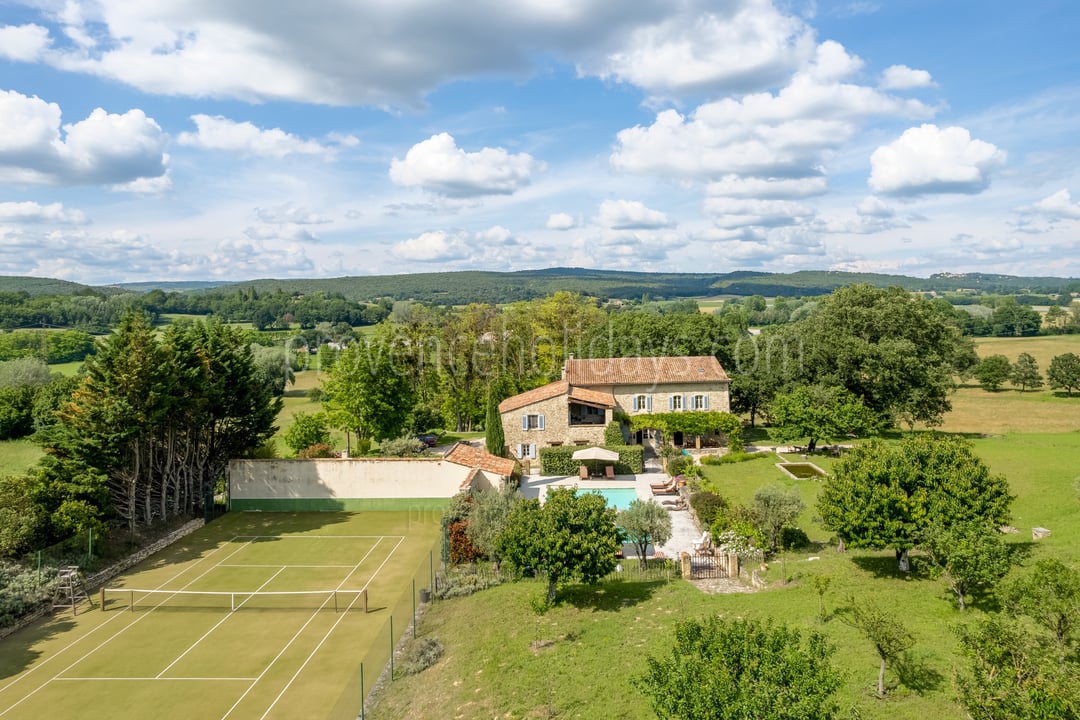 12 - La Bastide Neuve: Villa: Exterior