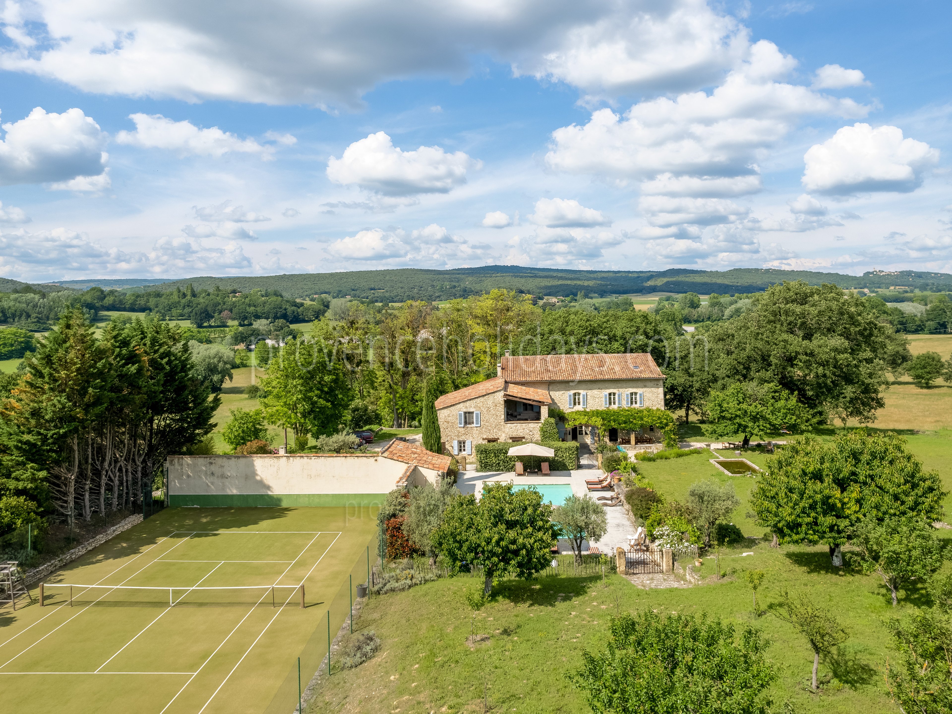 12 - La Bastide Neuve: Villa: Exterior