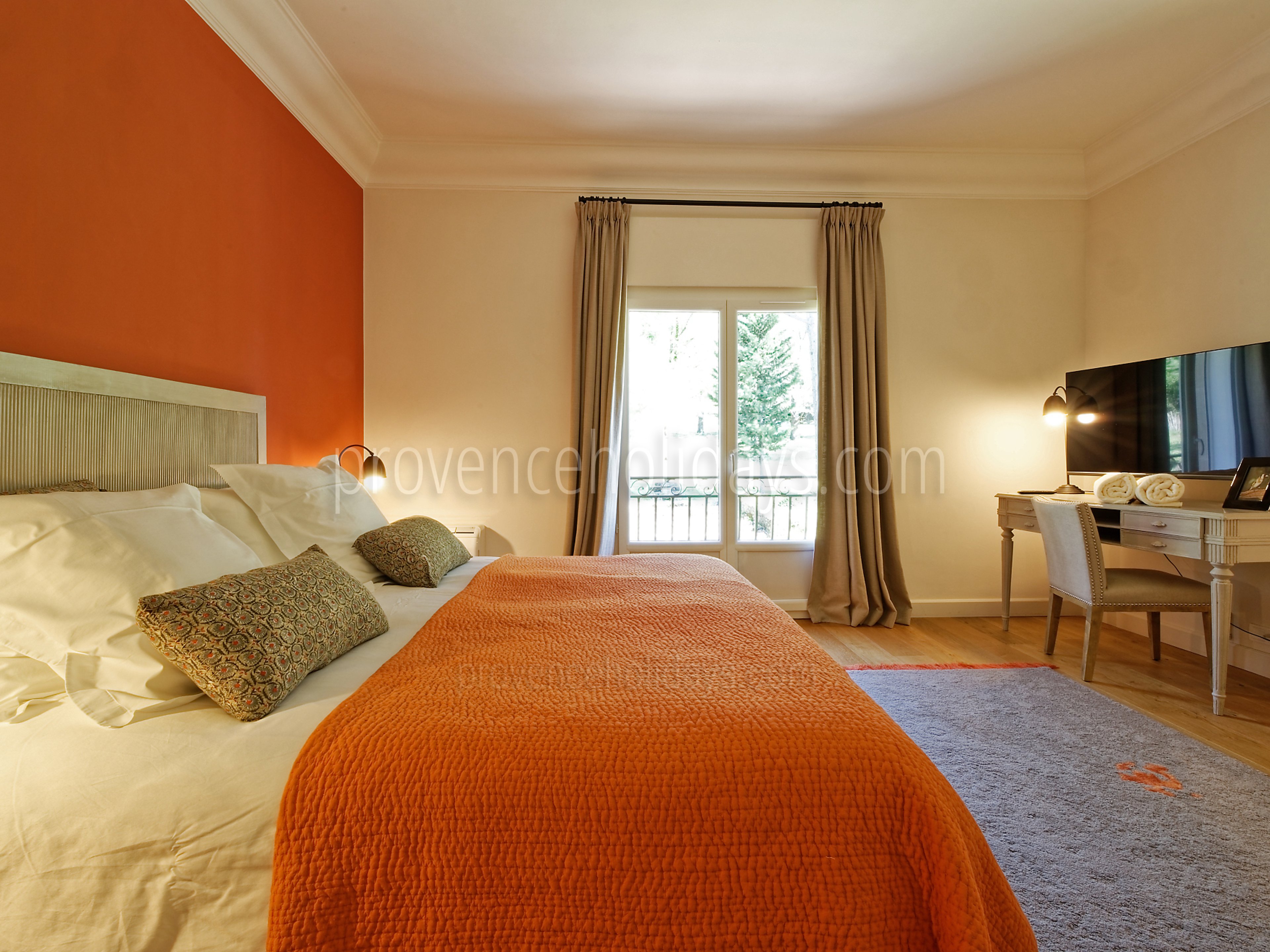 46 - Villa Garrigue: Villa: Bedroom
