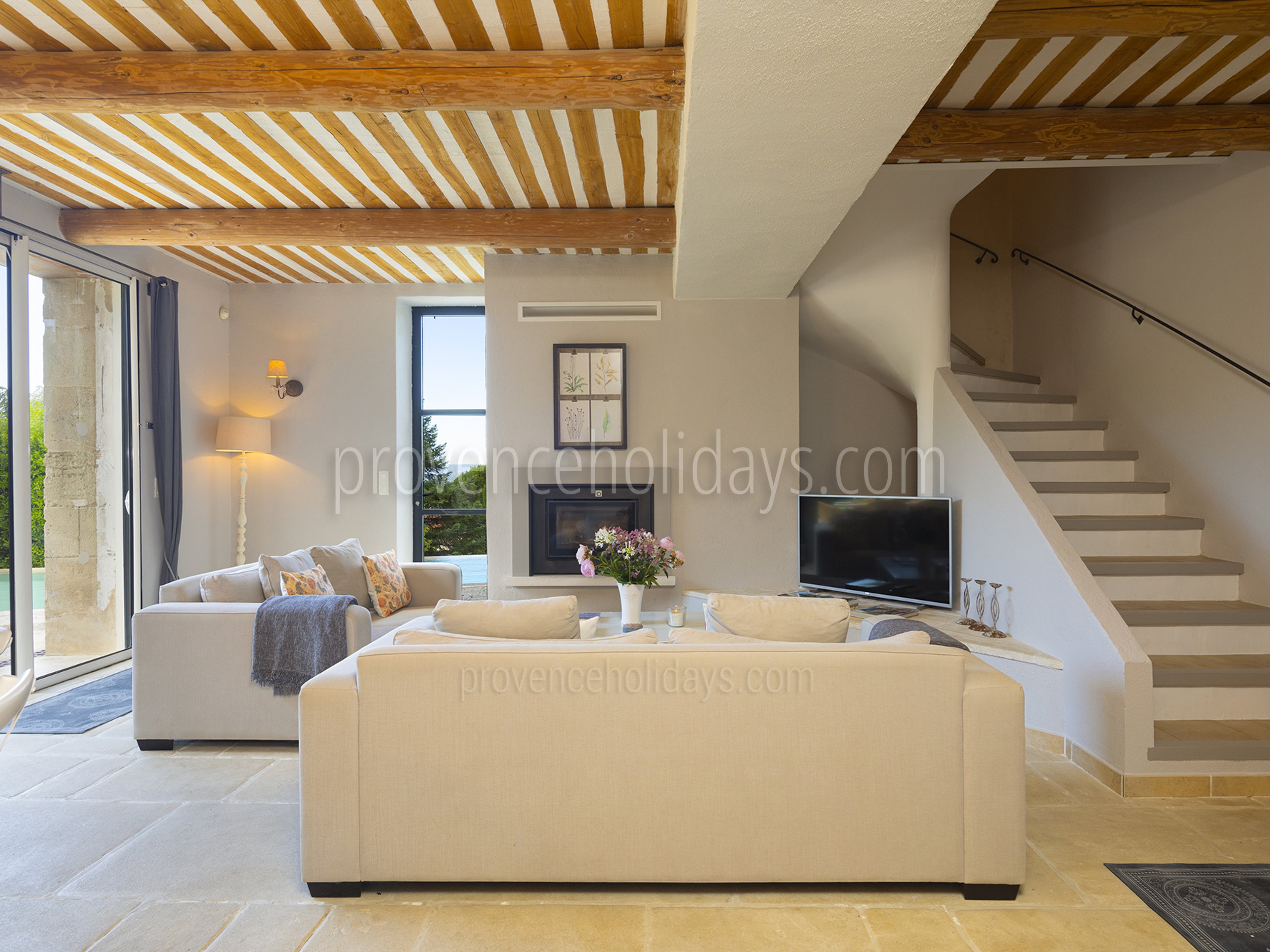 3 - Villa Luberon: Villa: Interior