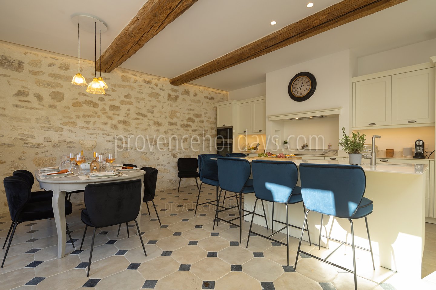 4 - Maison Augustin: Villa: Interior