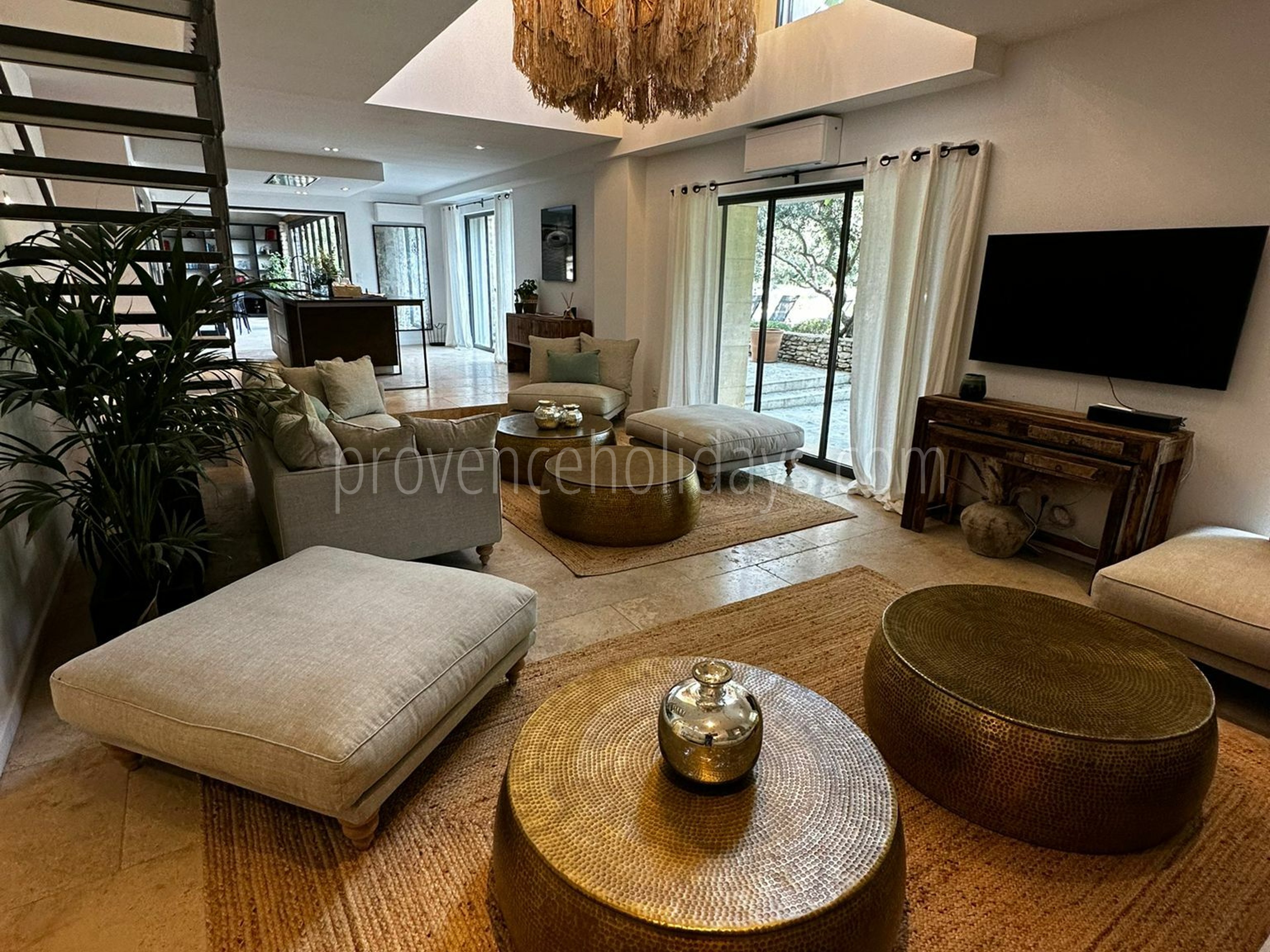 24 - Mas du Carlet: Villa: Interior