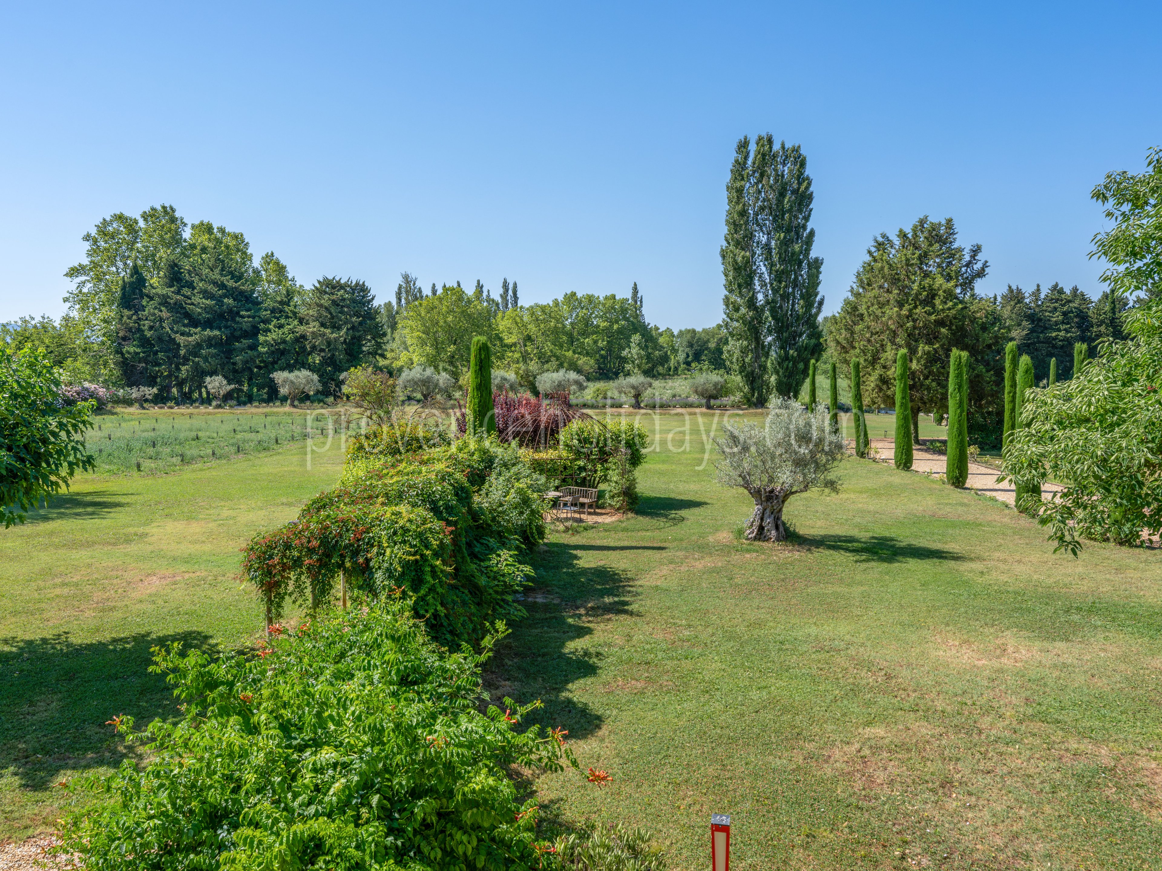 78 - Mas des Vignes: Villa: Exterior