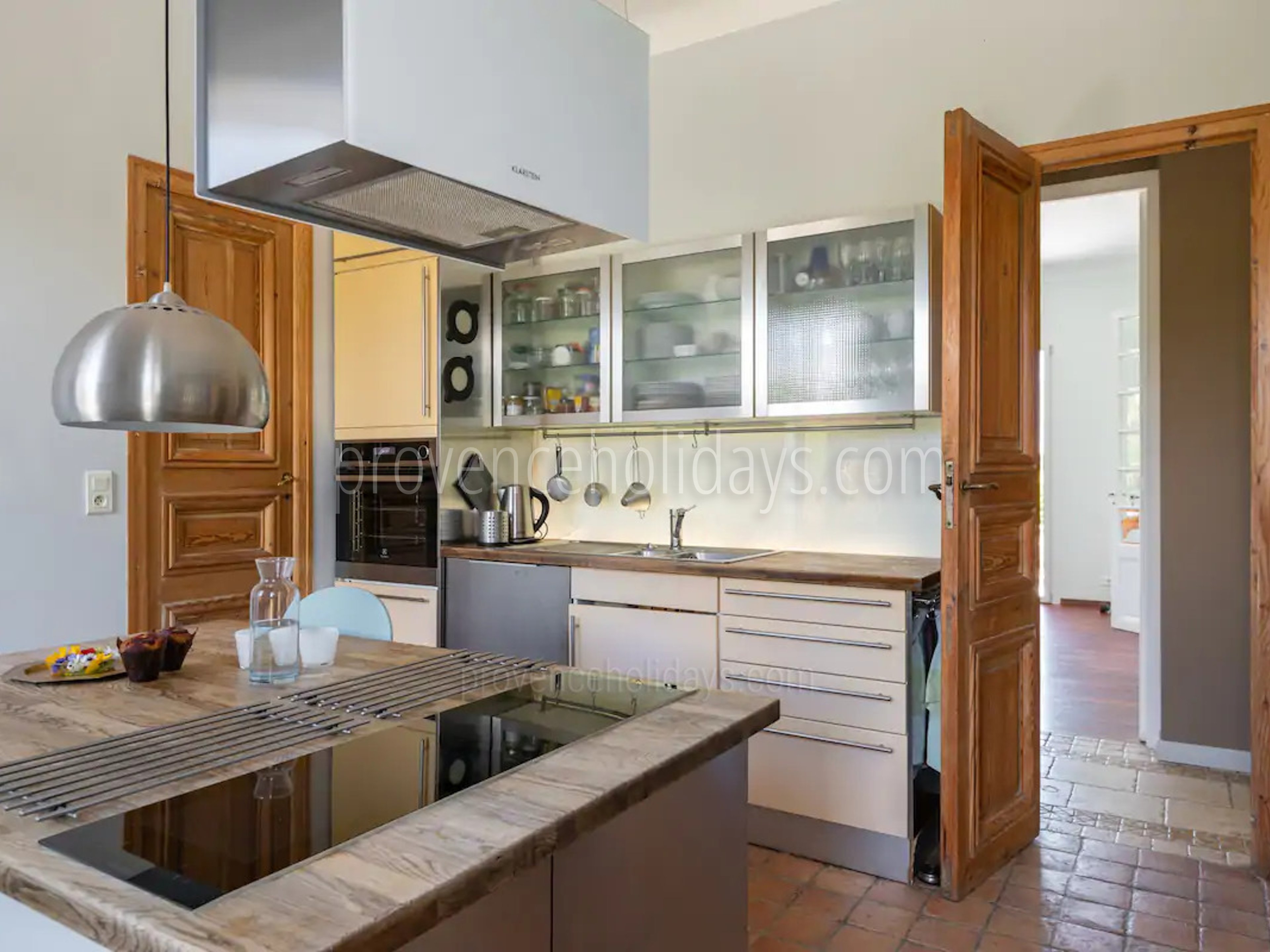 7 - Villa Blanche: Villa: Interior