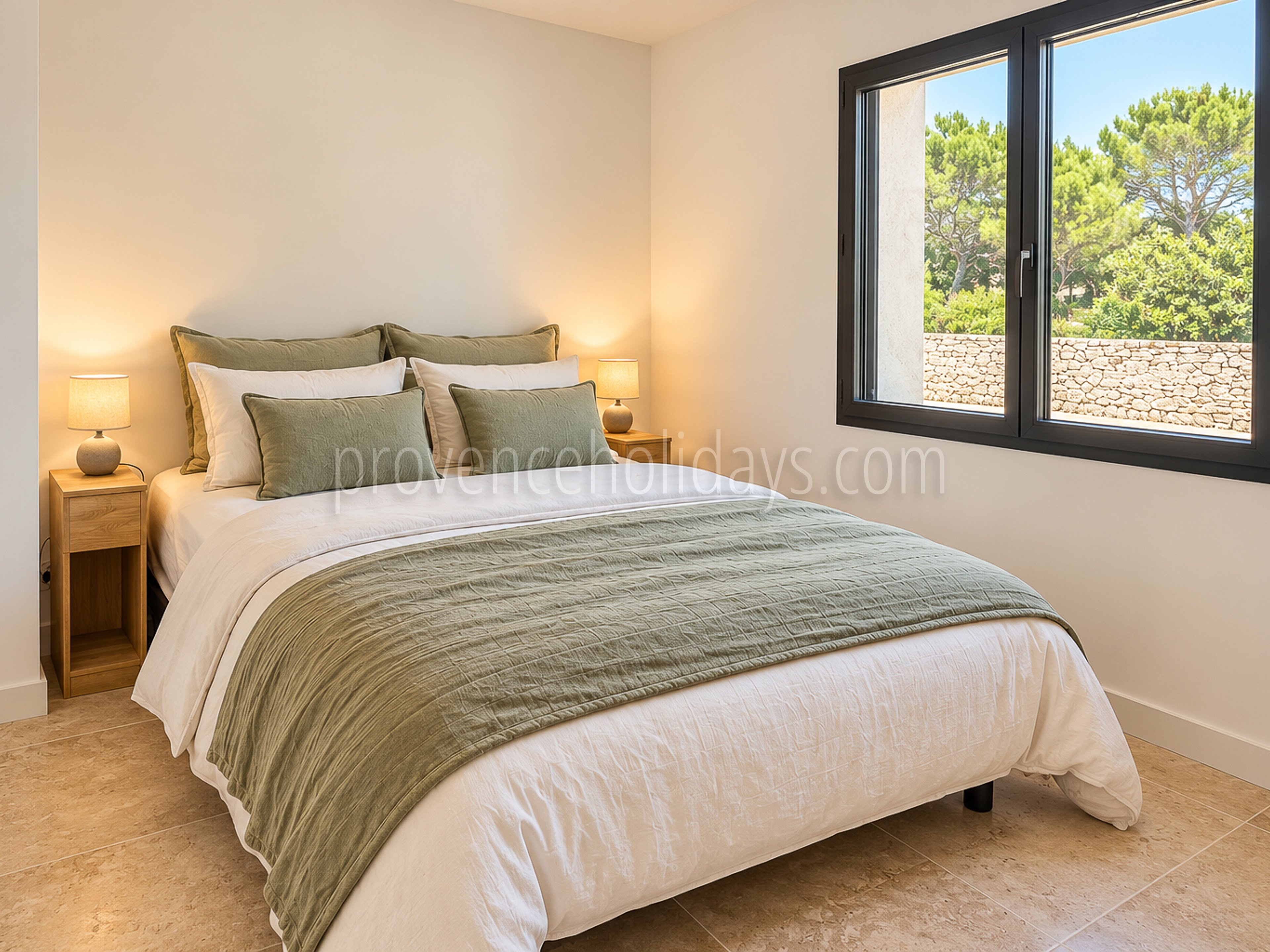 9 - Maison contemporaine à Ménerbes: Villa: Bedroom