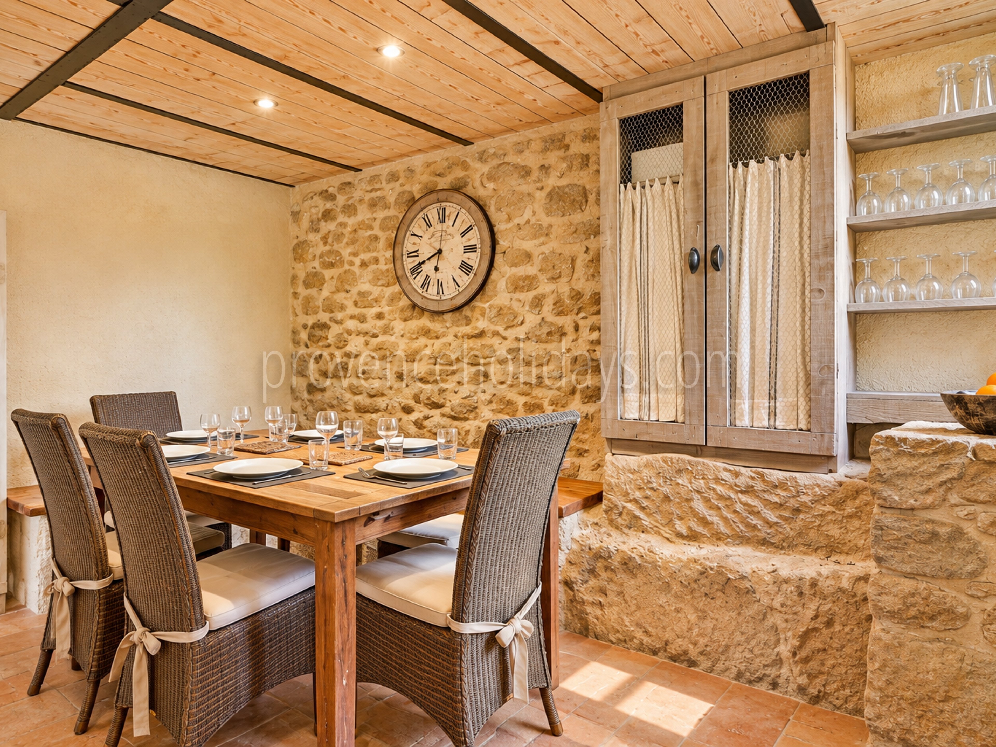 13 - Mas de Beaumes: Villa: Interior