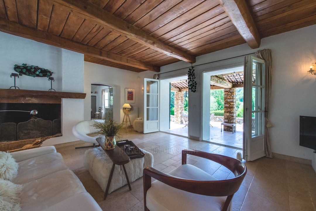 7 - Mas Airelle: Villa: Interior