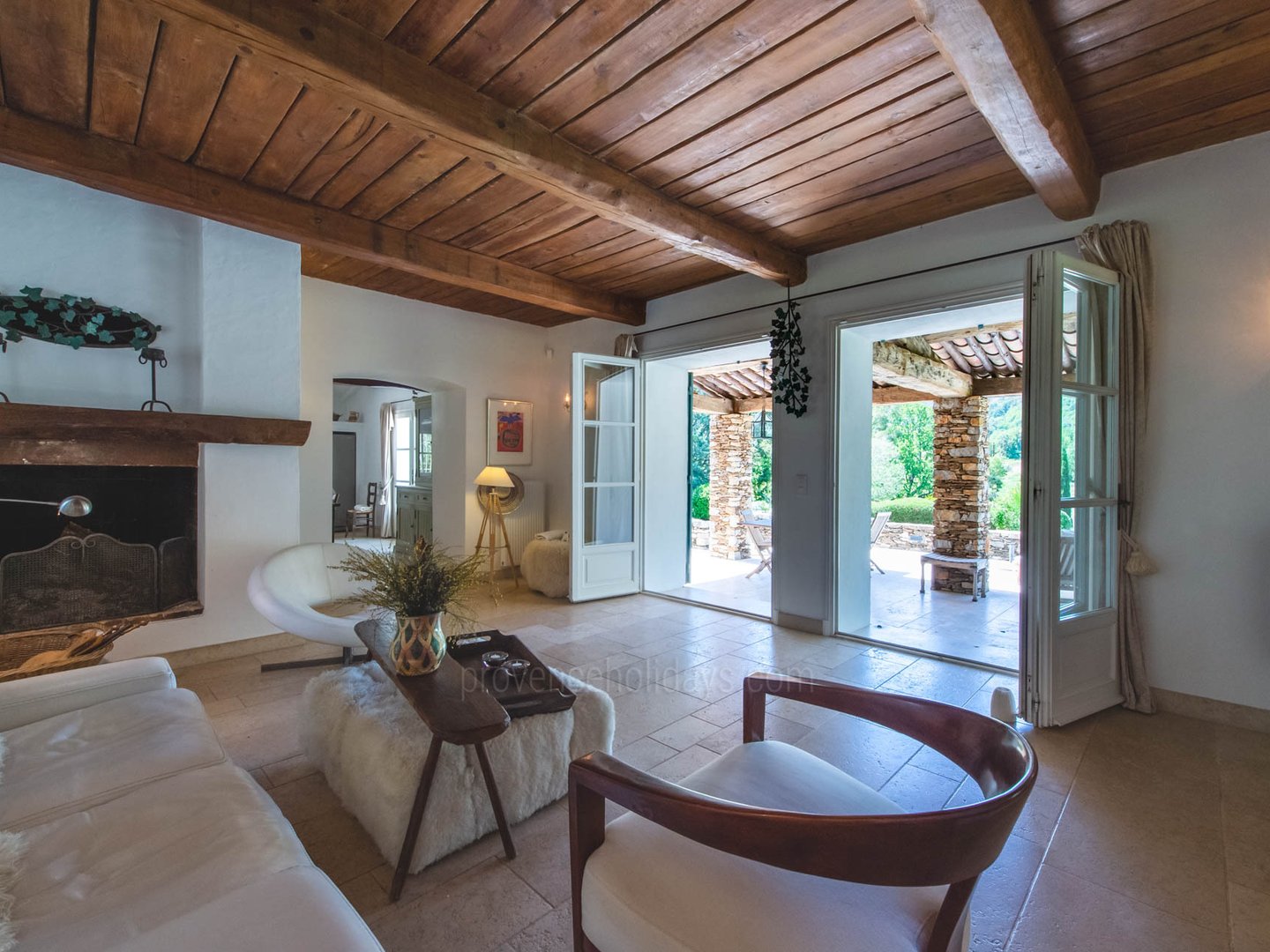 7 - Mas Airelle: Villa: Interior