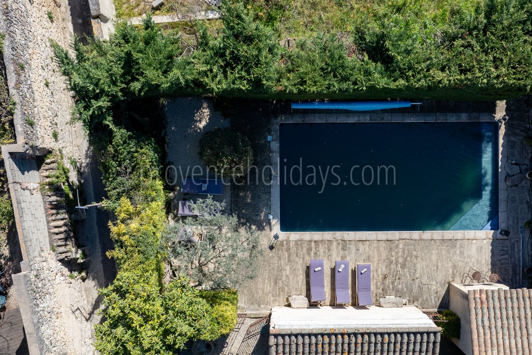 14 - Hotel particulier dans le centre de Mazan: Villa: Pool