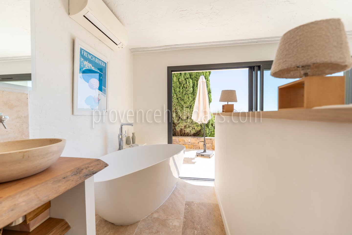 4 - Villa Lagon: Villa: Bathroom