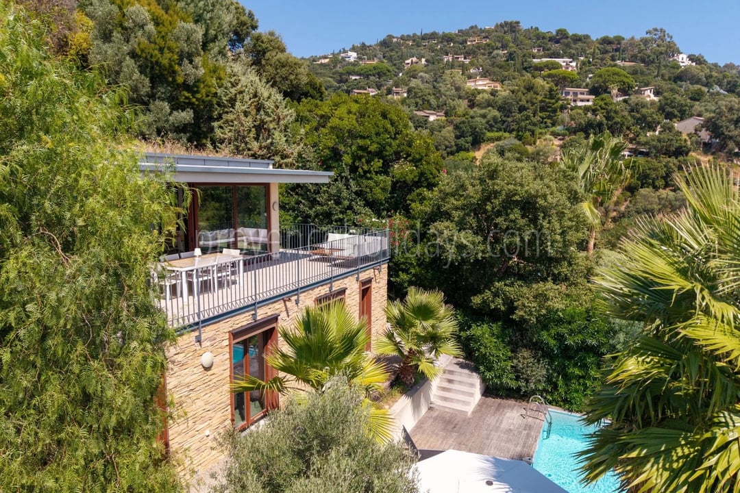 13 - Villa jumelée à Rayol-Canadel-sur-Mer: Villa: Pool