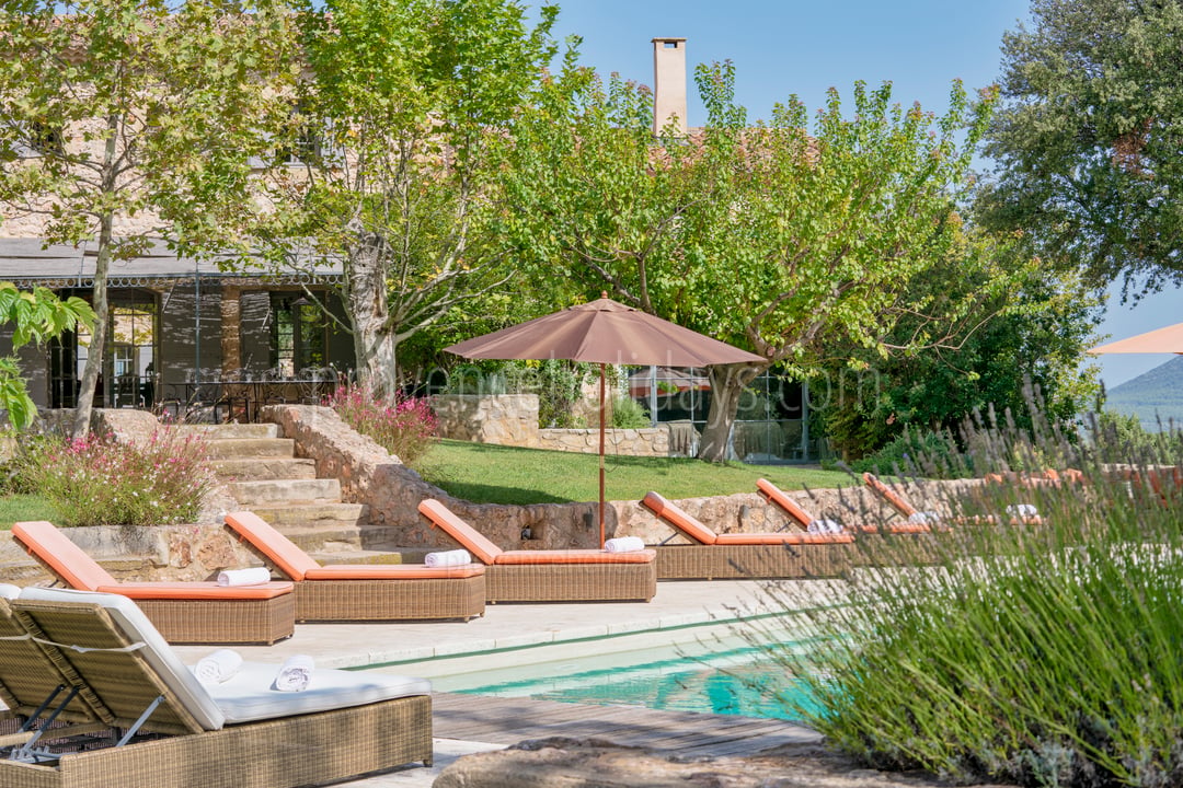 32 - Domaine de la Sainte Victoire: Villa: Pool
