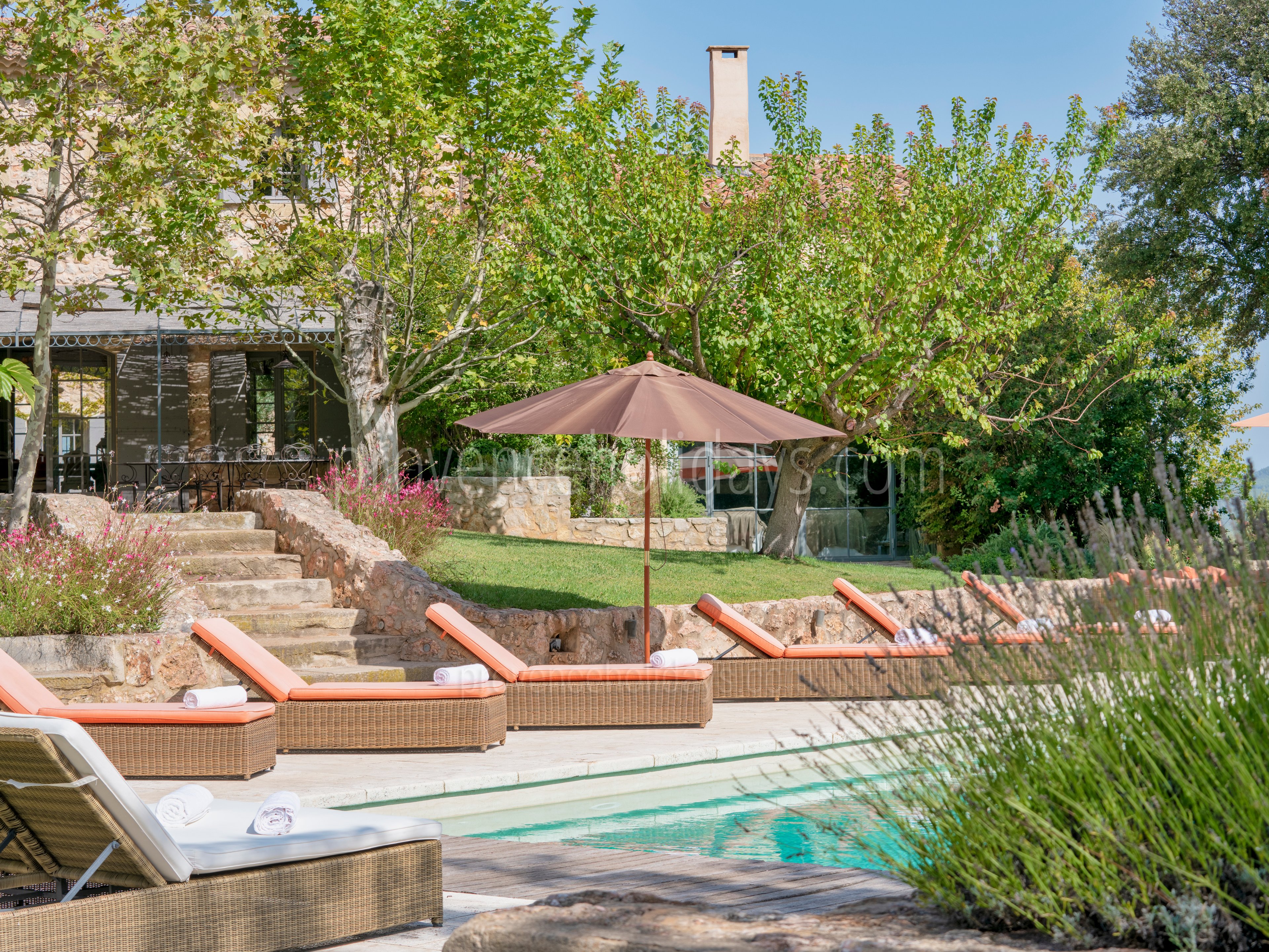 32 - Domaine de la Sainte Victoire: Villa: Pool