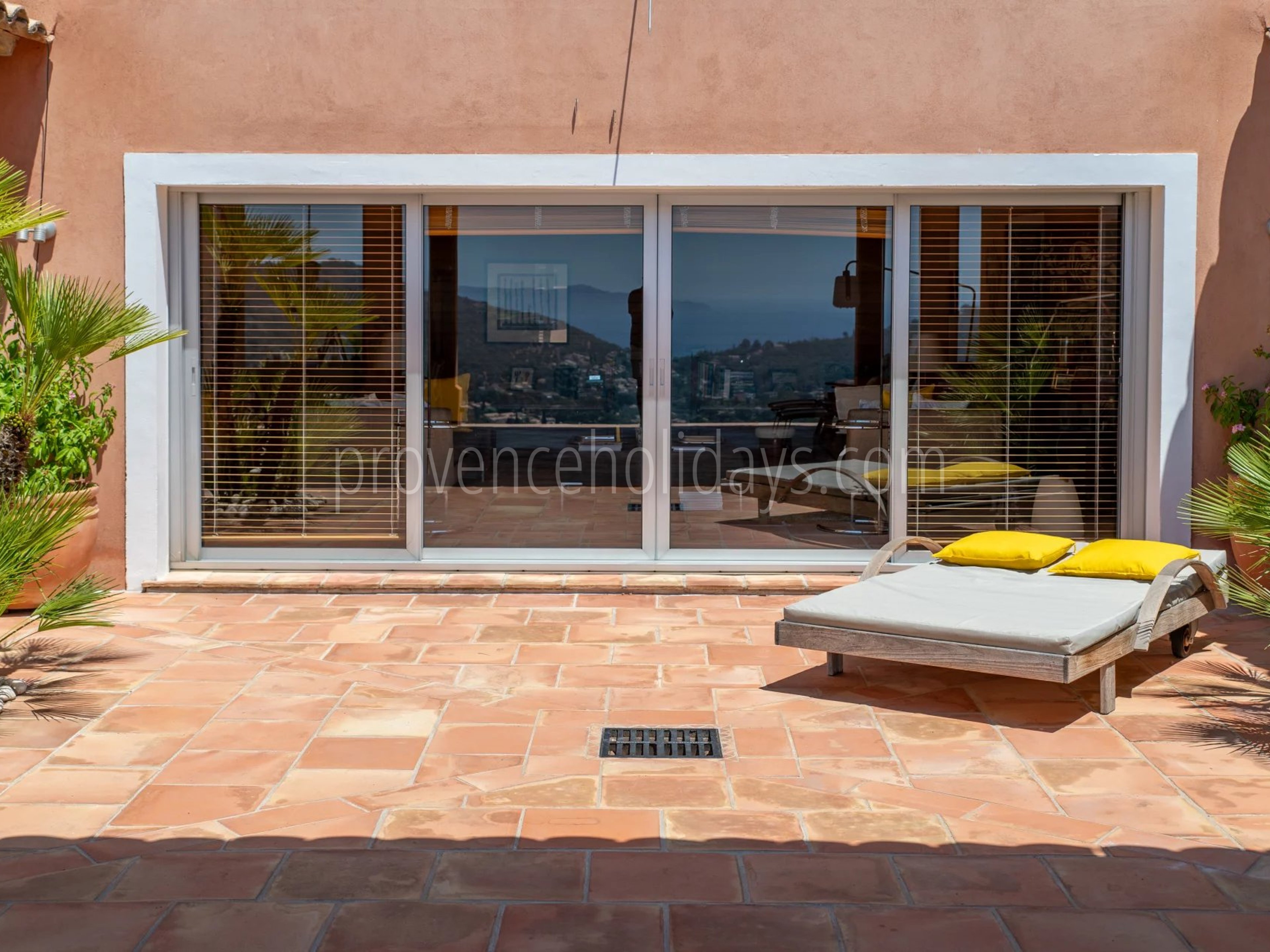 29 - Zeitgenössische Villa in Rayol-Canadel-sur-Mer: Villa: Exterior