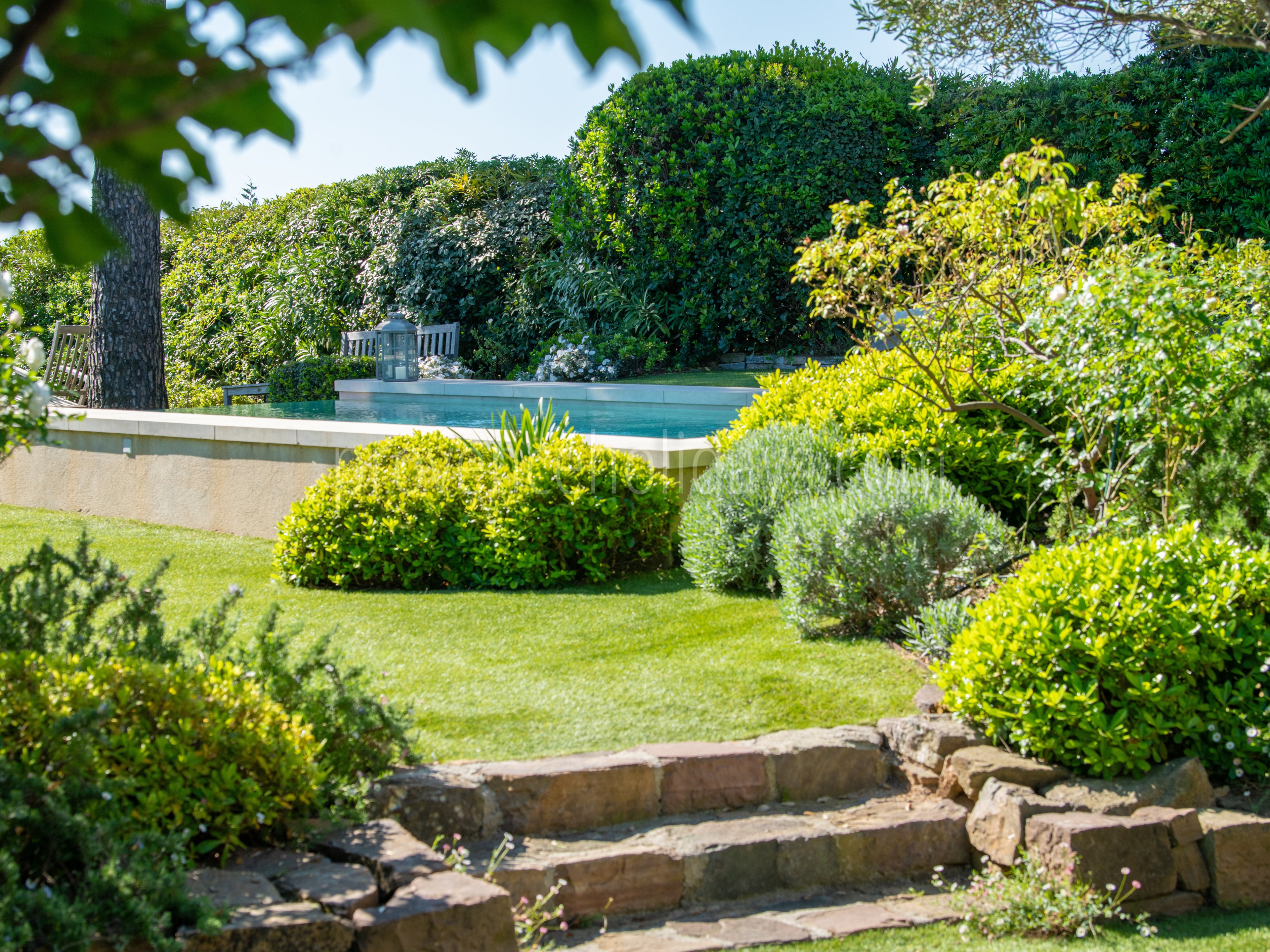 27 - Villa Blue: Villa: Exterior