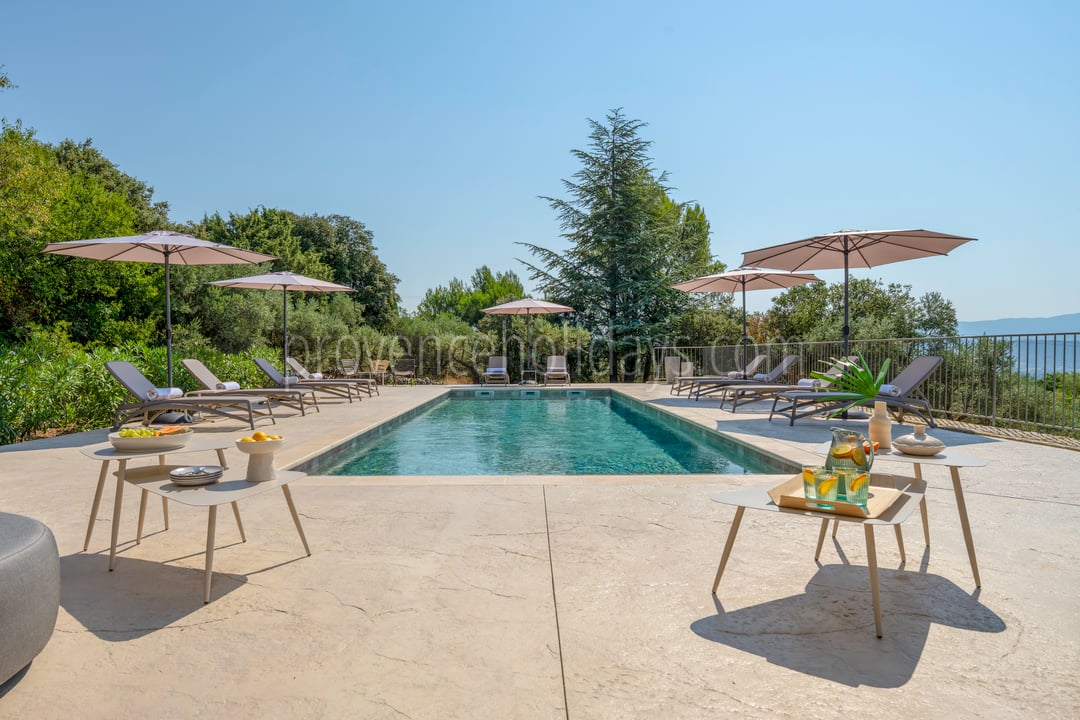 Propriété de luxe en Provence, vue panoramique, cinq chambres en suite 5 - Villa Clair de Luberon: Villa: Pool