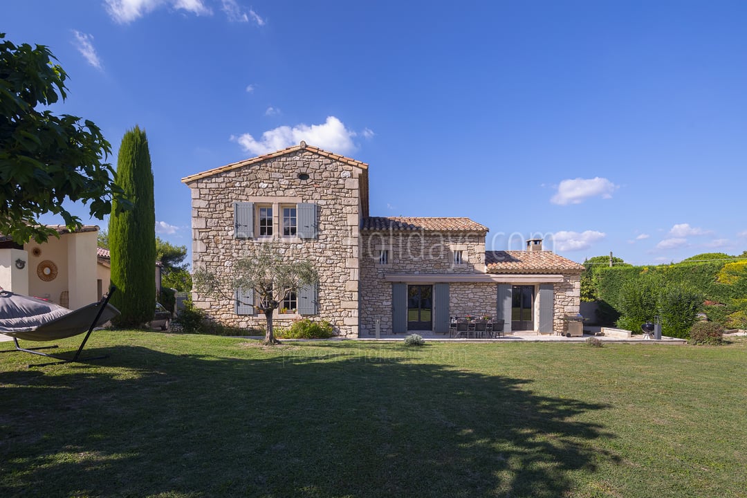12 - Mas du Sud: Villa: Exterior