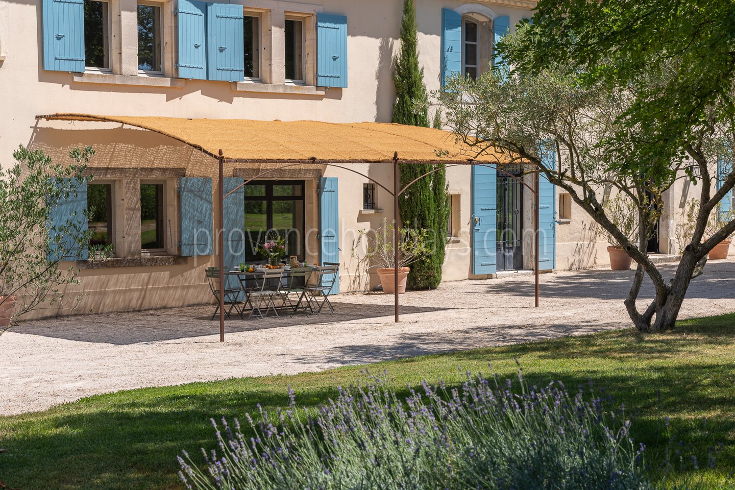 39 - Mas du Lierre: Villa: Exterior