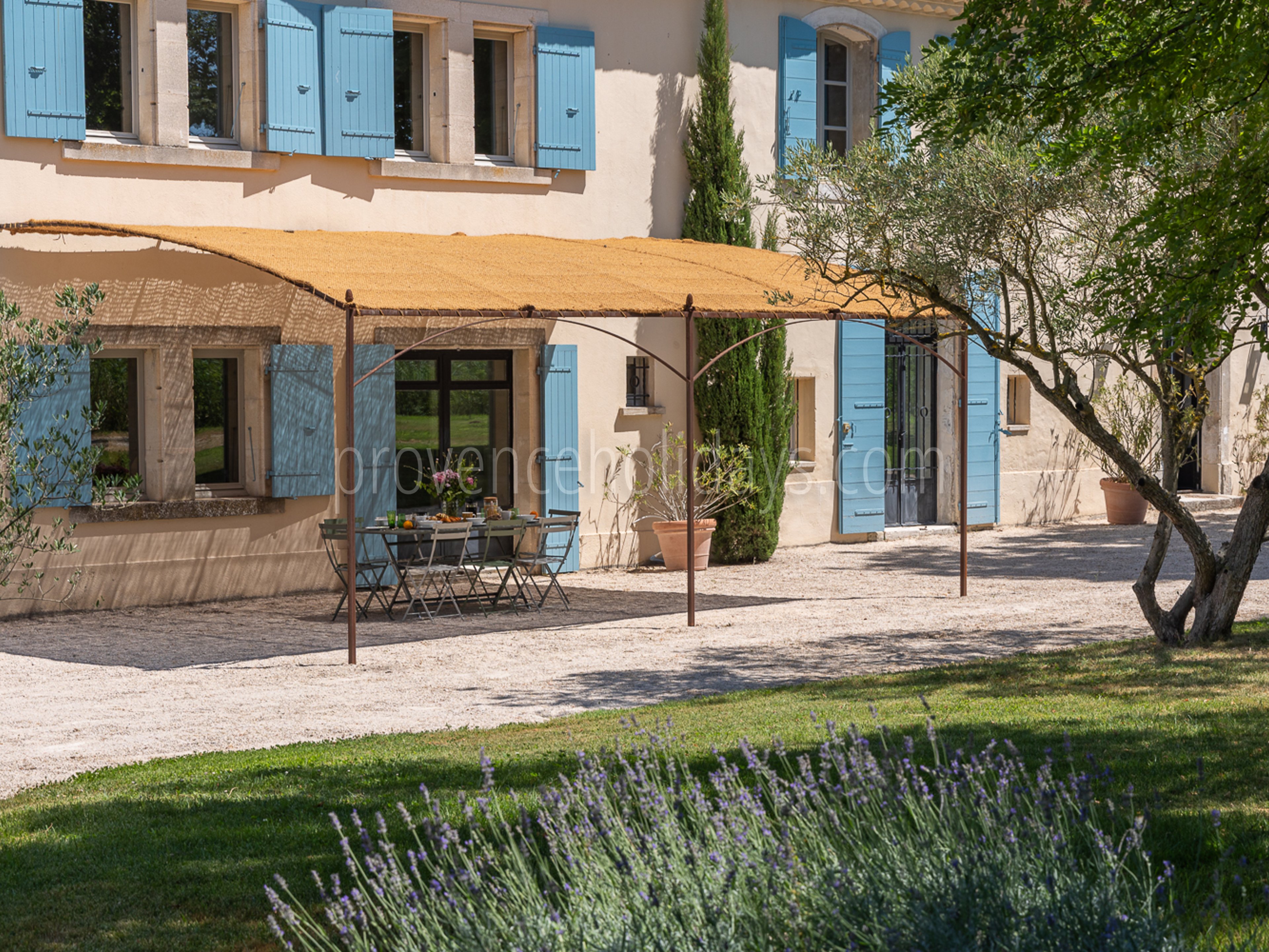 39 - Mas du Lierre: Villa: Exterior