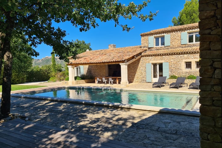 4 - Villa à Gordes: Villa: Pool