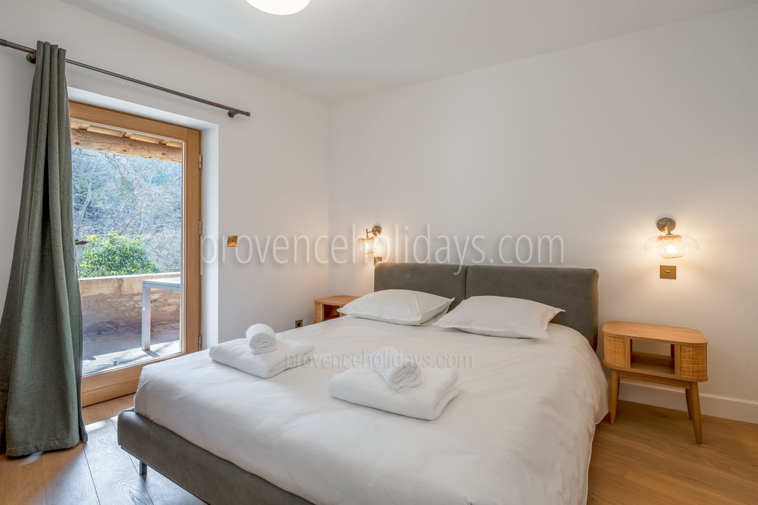 27 - Mas de Bellevue: Villa: Bedroom