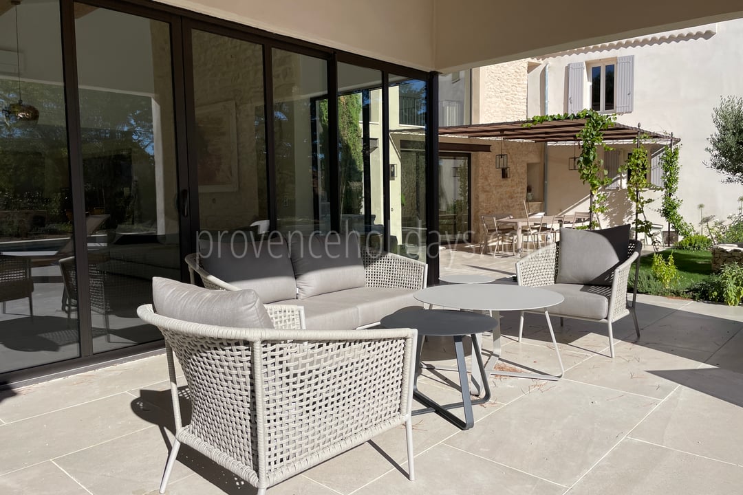 26 - Le Clos des Magnans: Villa: Exterior