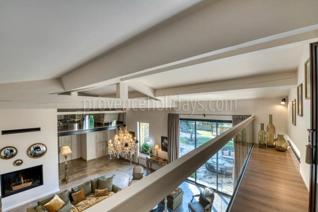 18 - Villa Daurèio: Villa: Interior