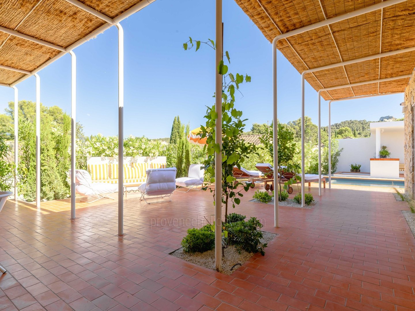 23 - Maison Bardot: Villa: Exterior