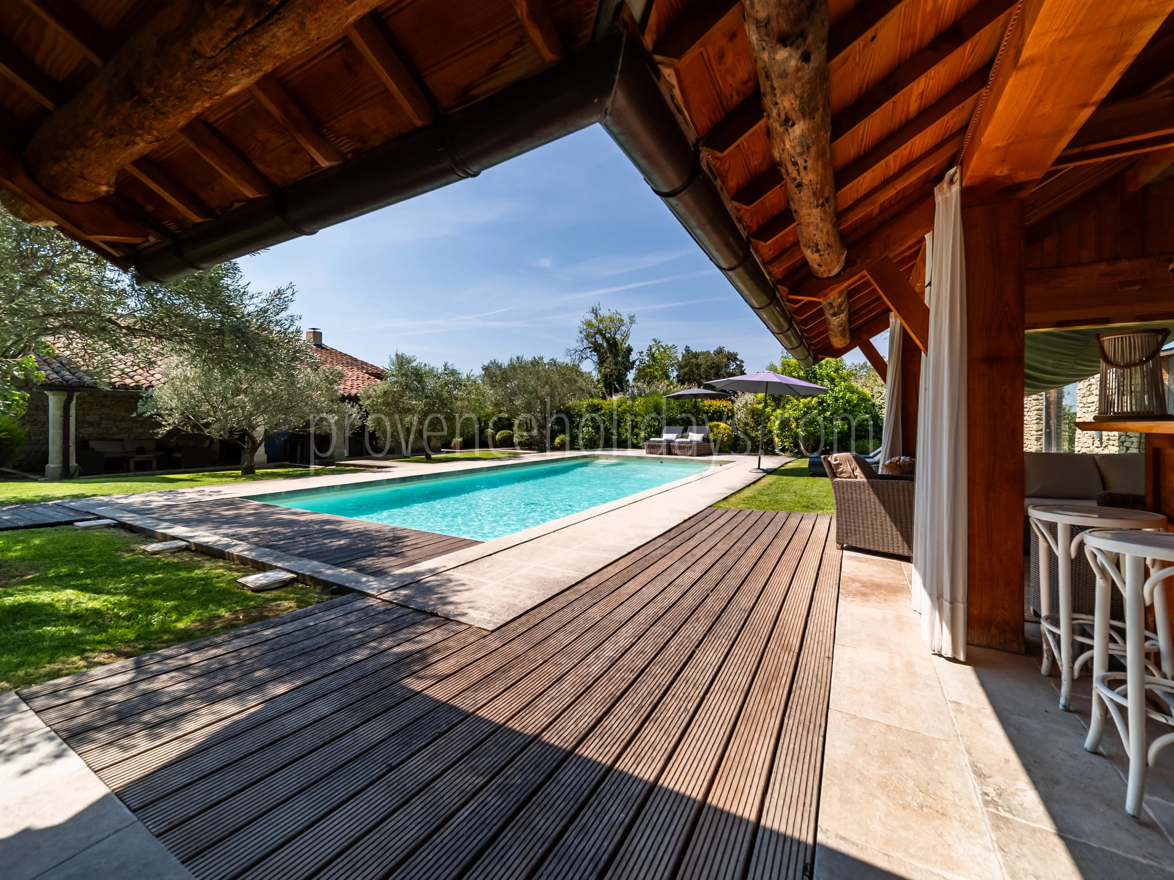 7 - Hameau en pierre à L\'Isle-sur-la-Sorgue: Villa: Pool